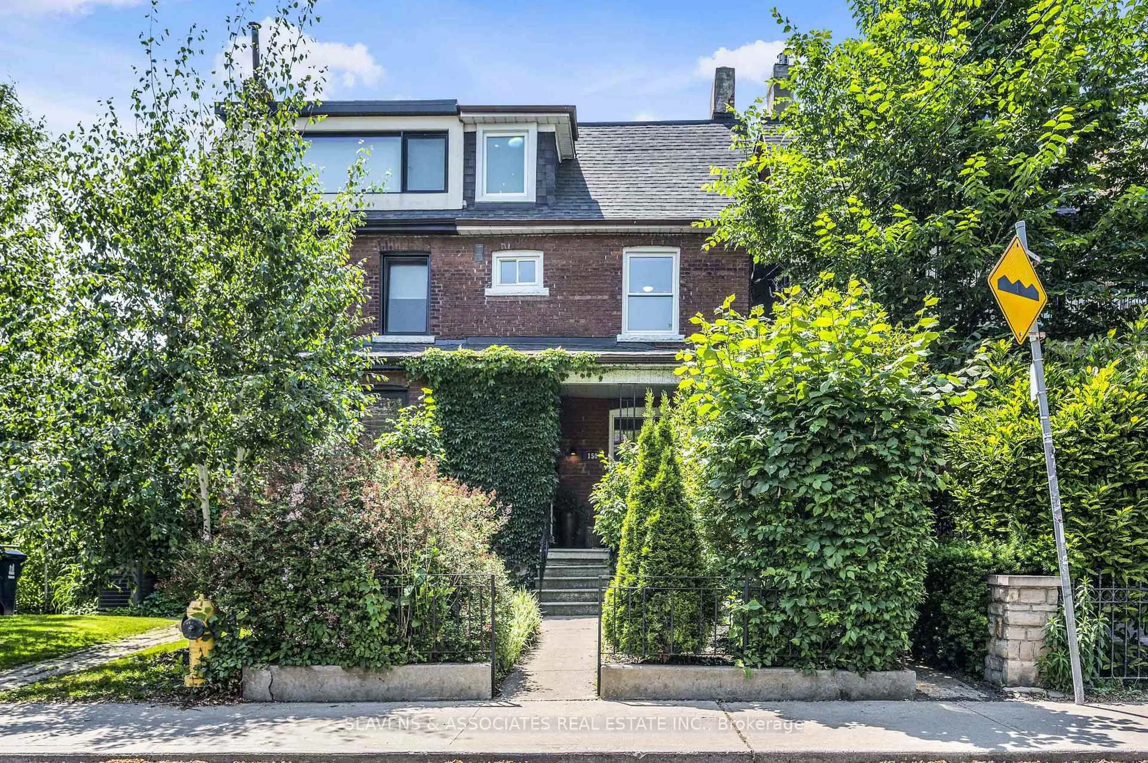 Home with brick exterior material, street for 150 Gore Vale Ave, Toronto Ontario M6J 2R6