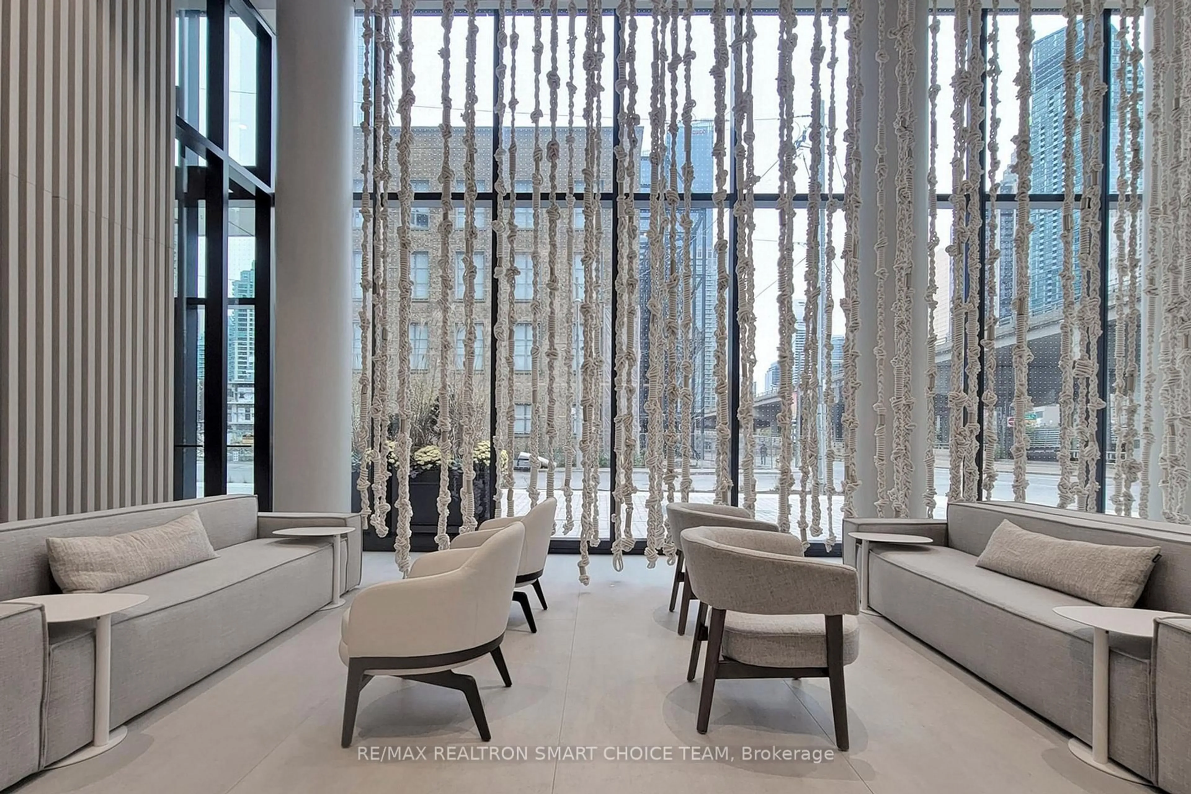 Lobby for 55 Cooper St #3709, Toronto Ontario M5E 0G1
