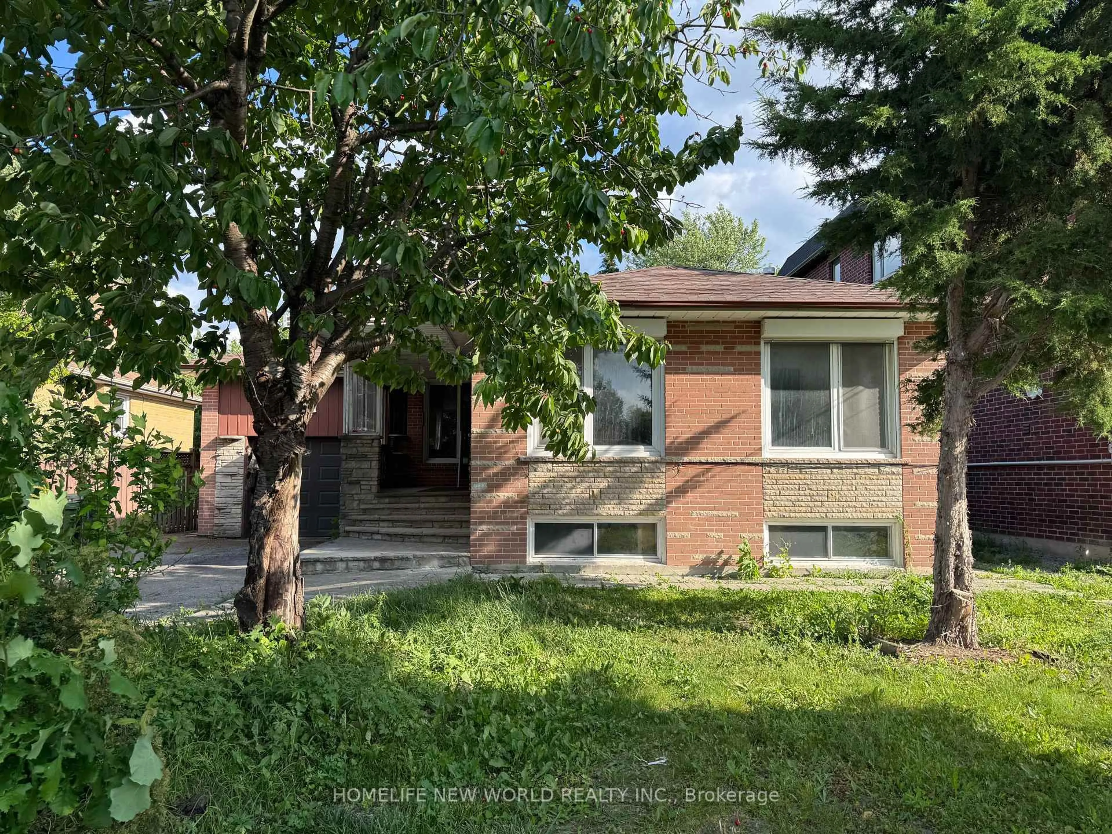 Home with brick exterior material, street for 275 Pleasant Ave, Toronto Ontario M2M 1M7