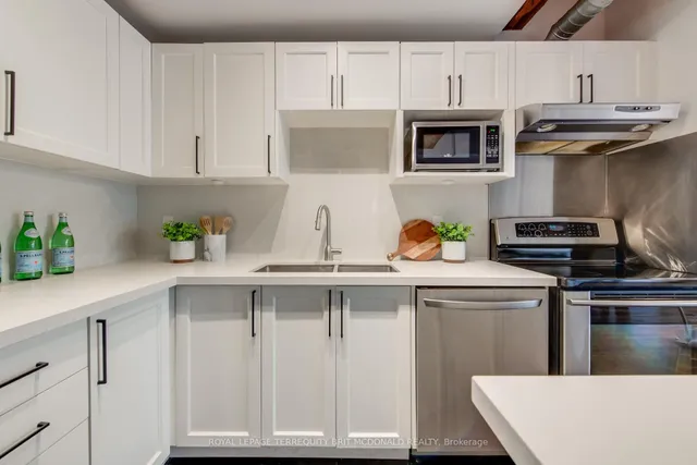 Additional property image - 436 Wellington St Unit 108