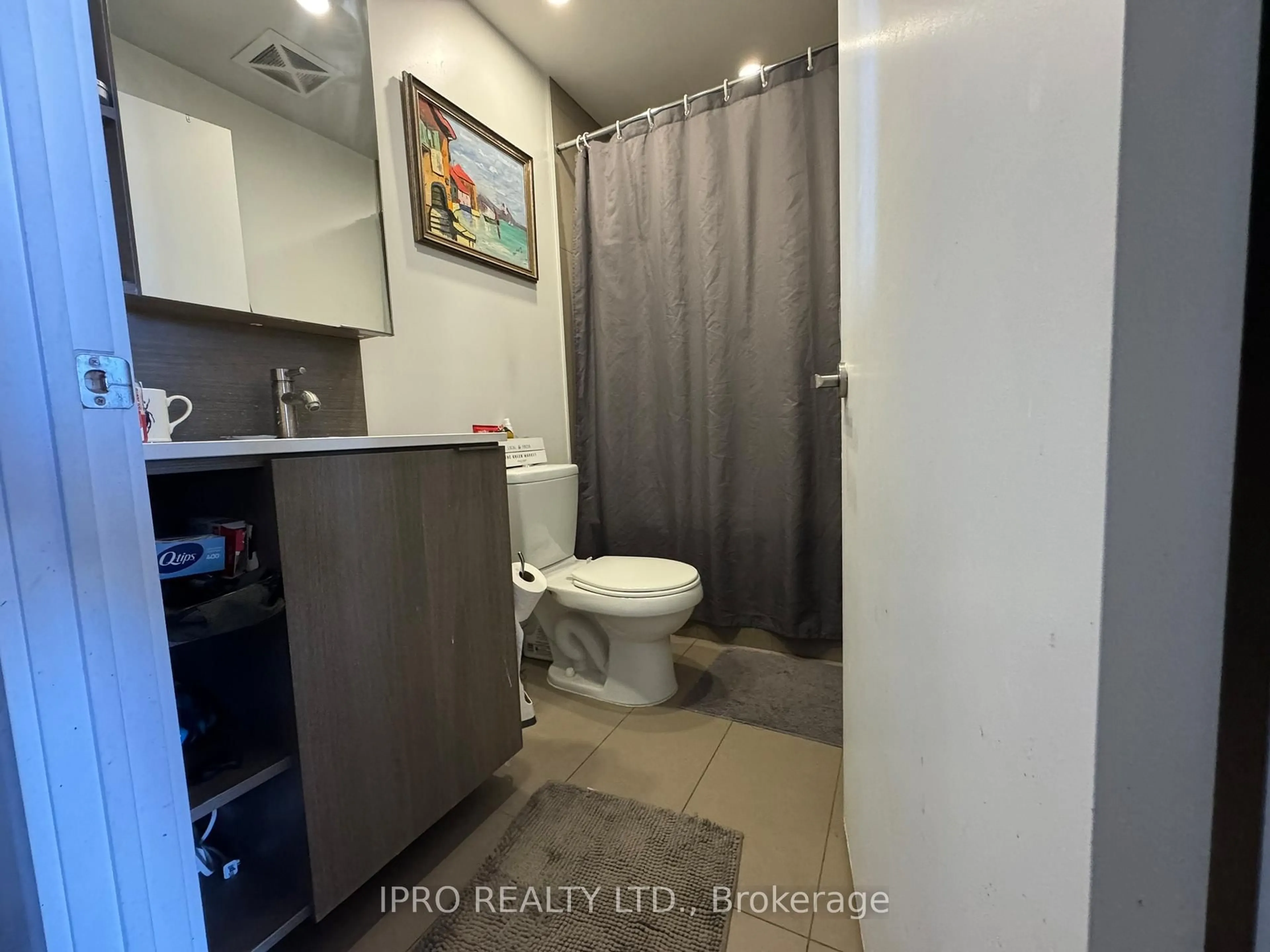 Standard bathroom, unknown for 170 Sumach St #504, Toronto Ontario M5A 0C3