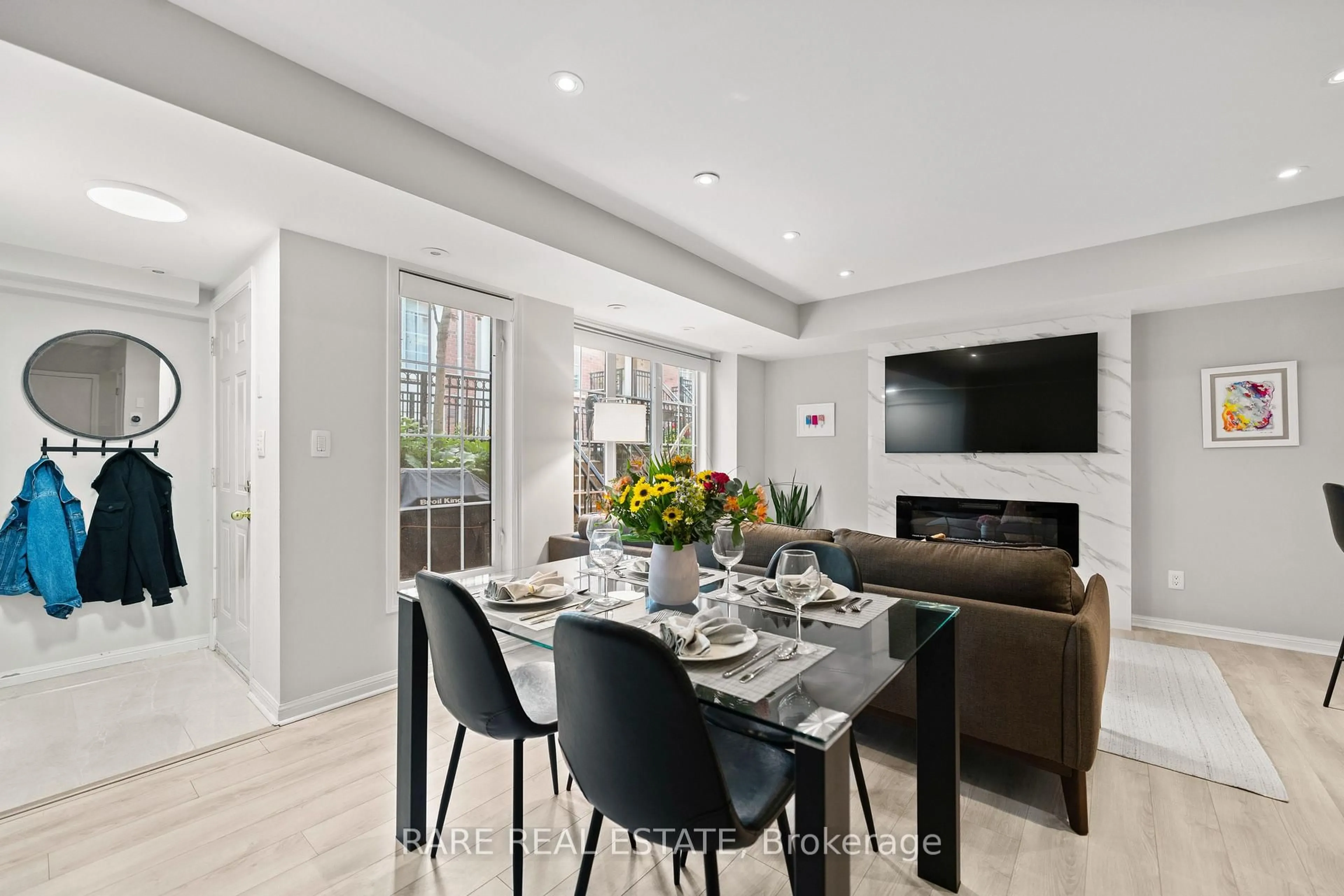 Dining room, unknown for 3 Everson Dr #266, Toronto Ontario M2N 7C2