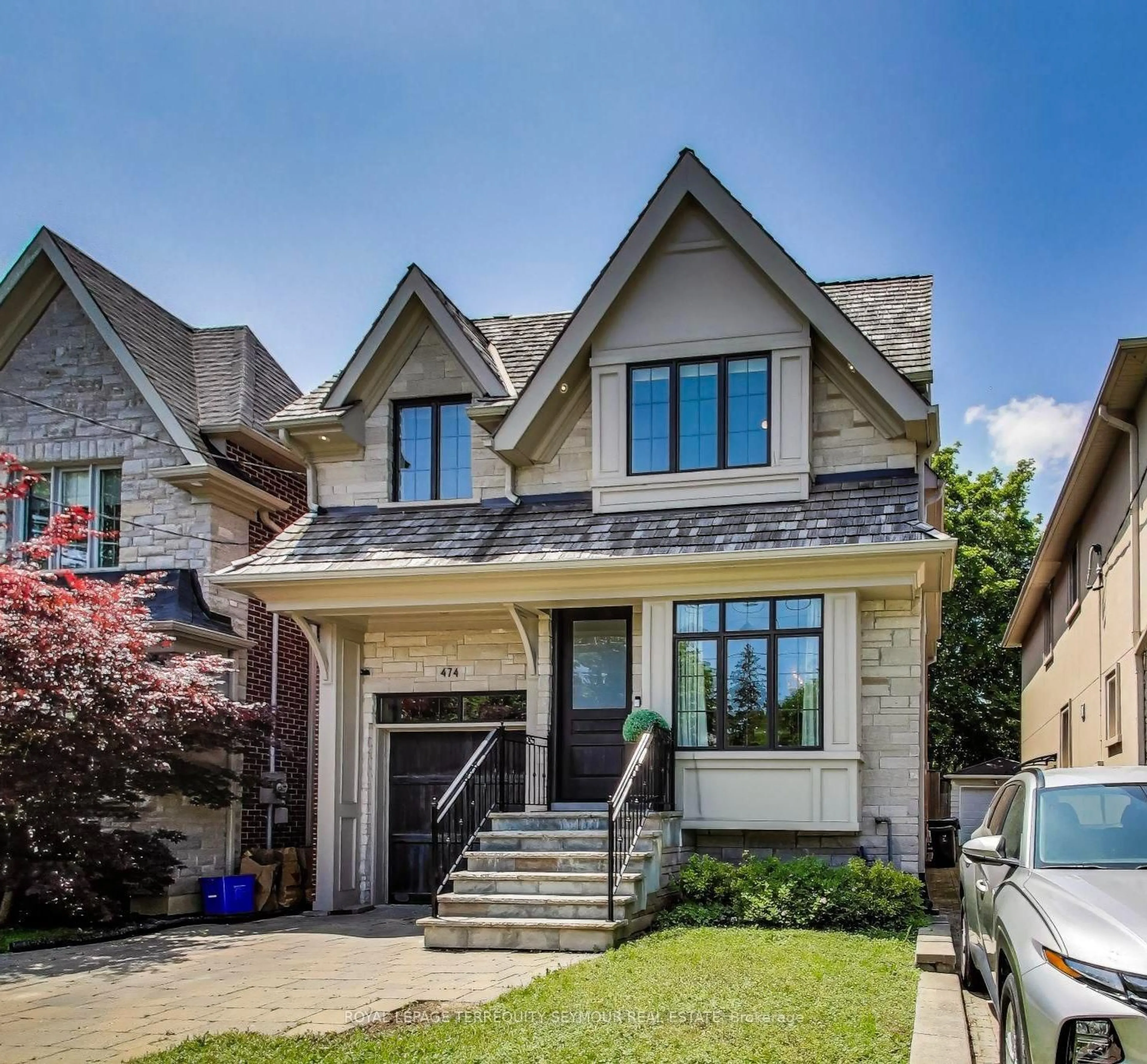 Home with brick exterior material, street for 474 Sutherland Dr, Toronto Ontario M4G 1K8