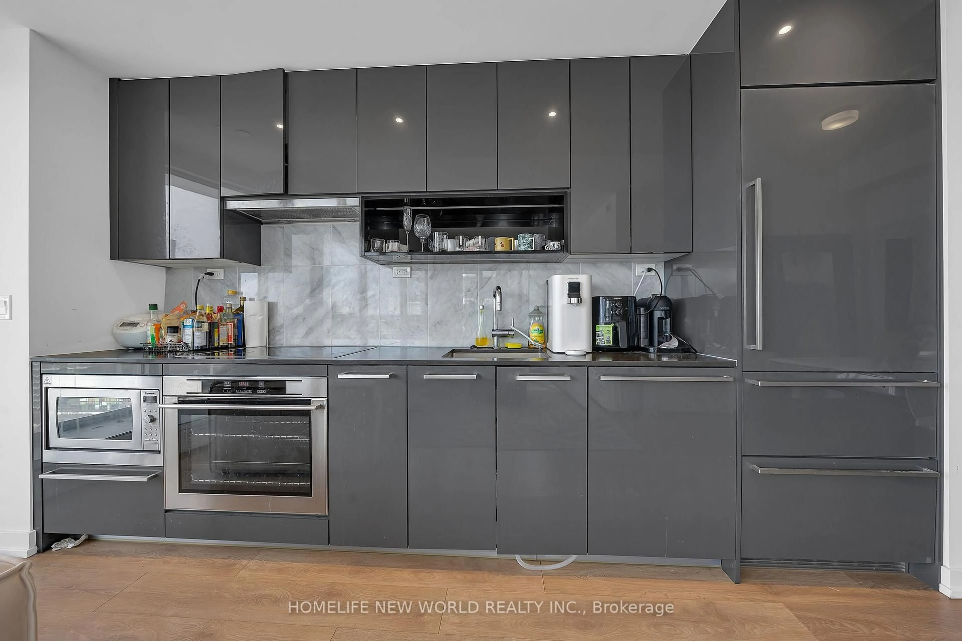 Contemporary kitchen, unknown for 117 Mcmahon Dr #1609, Toronto Ontario M2K 2X9