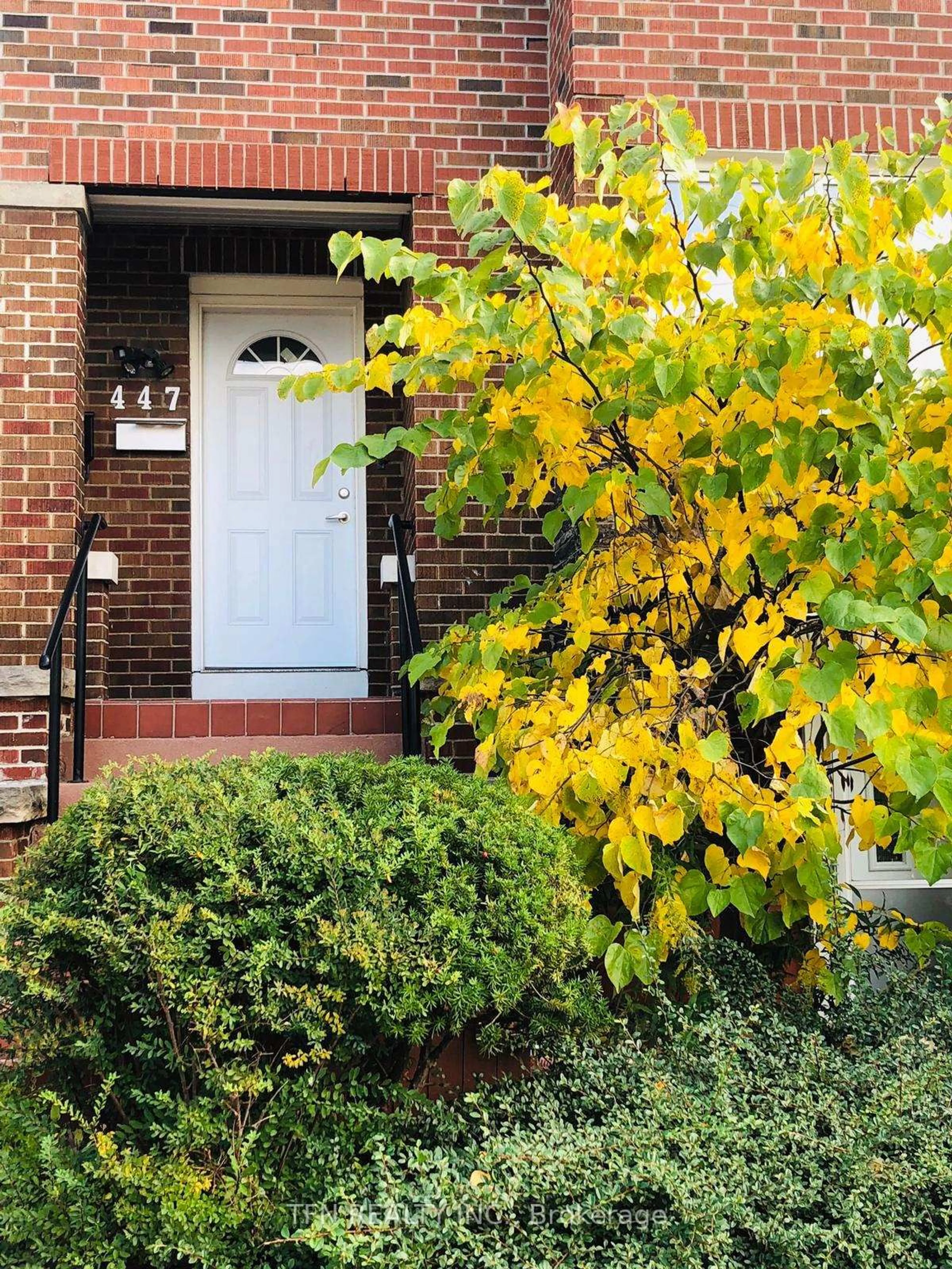 Unknown for 447 Oakwood Ave, Toronto Ontario M6E 2W4
