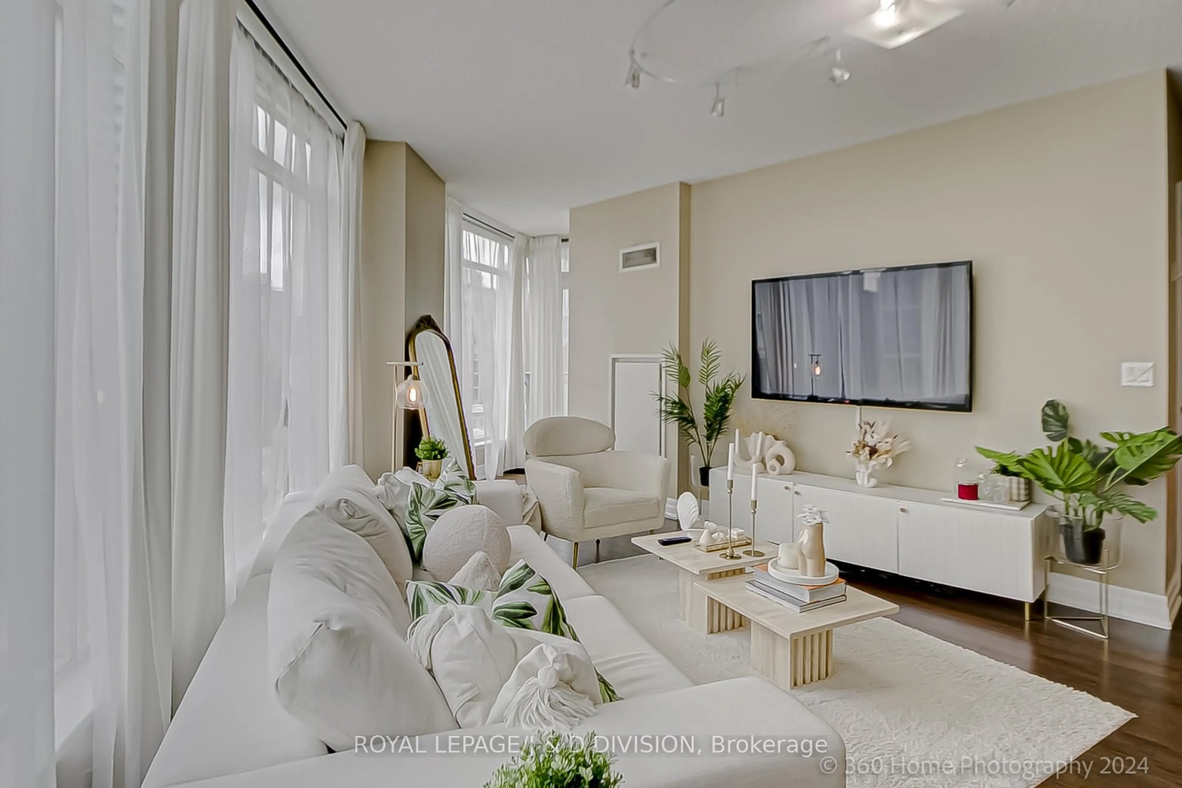 Living room with furniture, unknown for 8 Scollard St #702, Toronto Ontario M5R 1M2