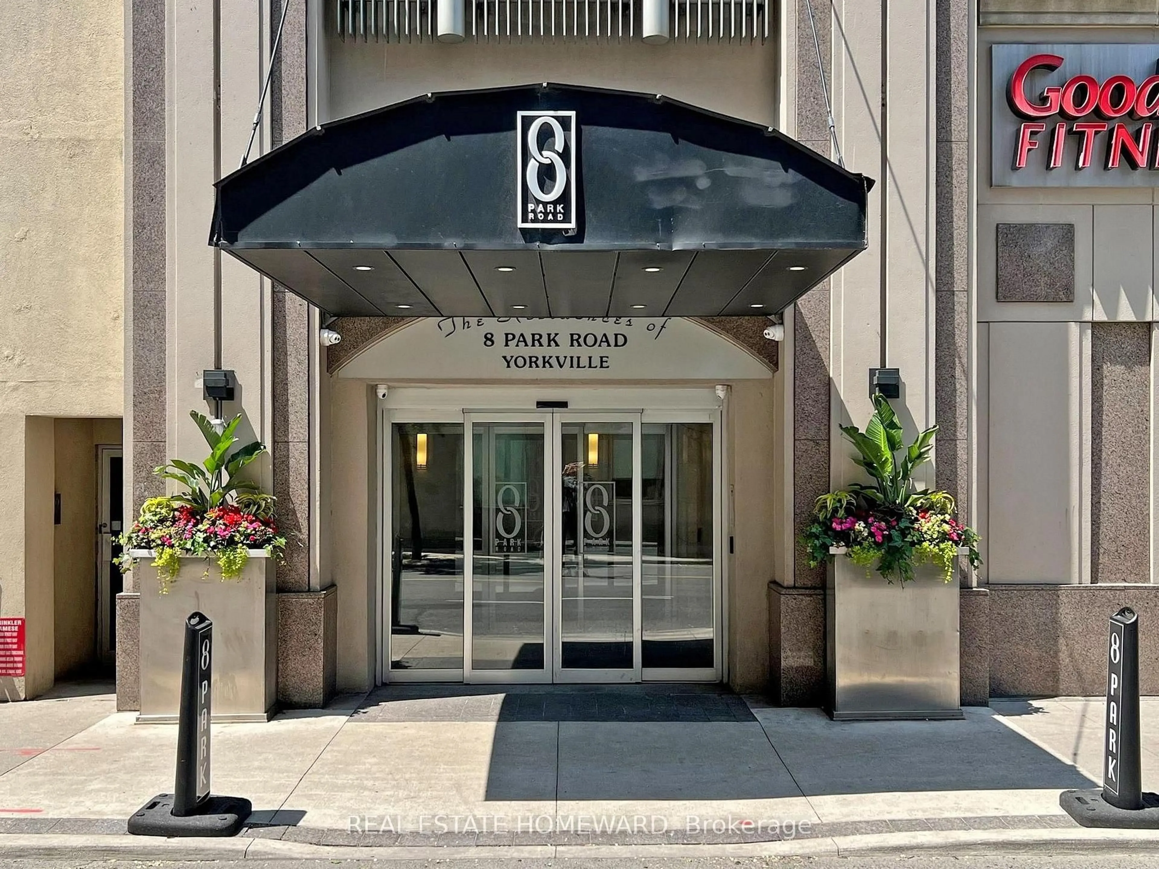 Lobby for 8 Park Rd #PH3703, Toronto Ontario M4W 3S5