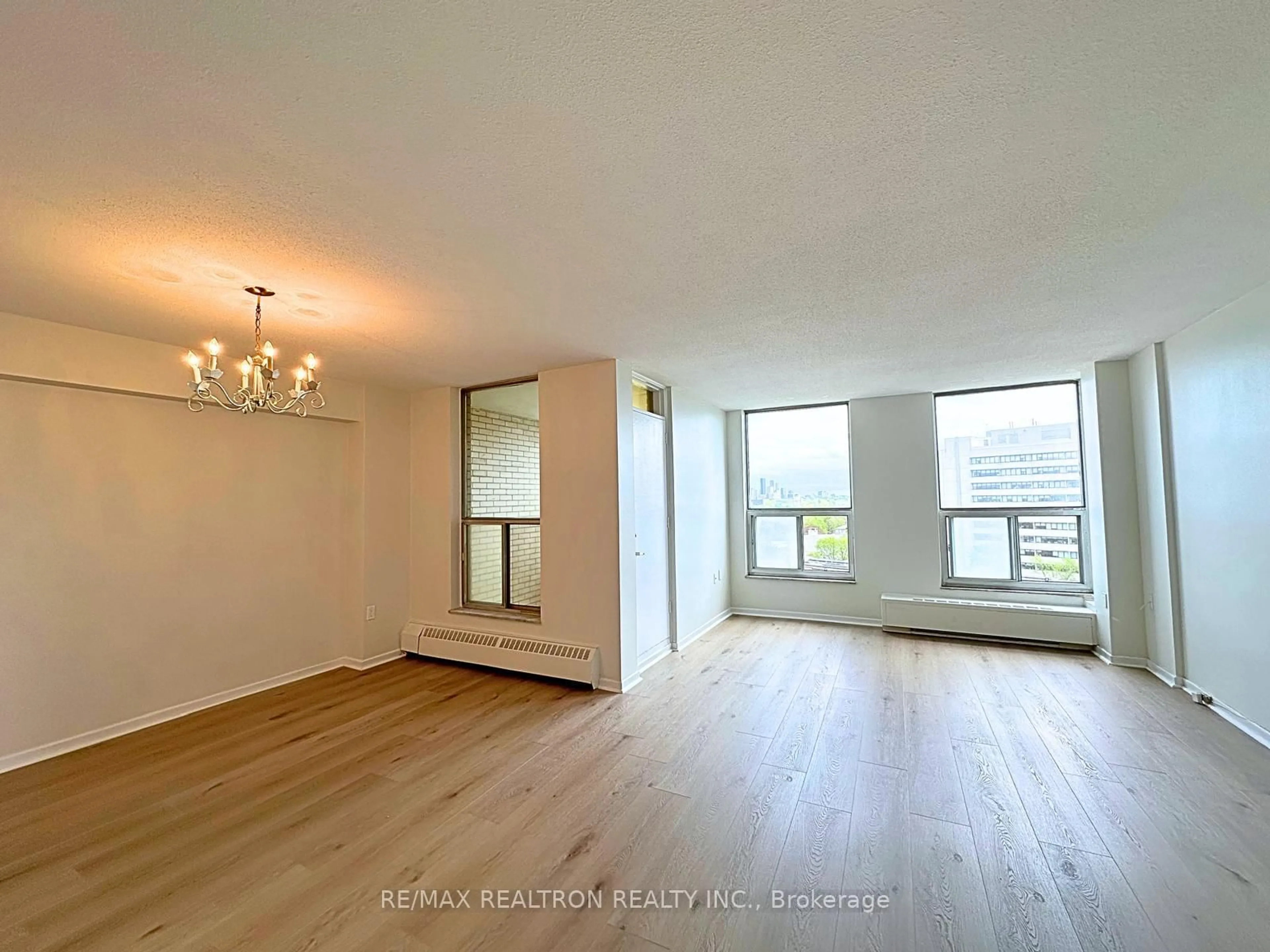 A pic of a room for 130 Neptune Dr #903, Toronto Ontario M6A 1X5