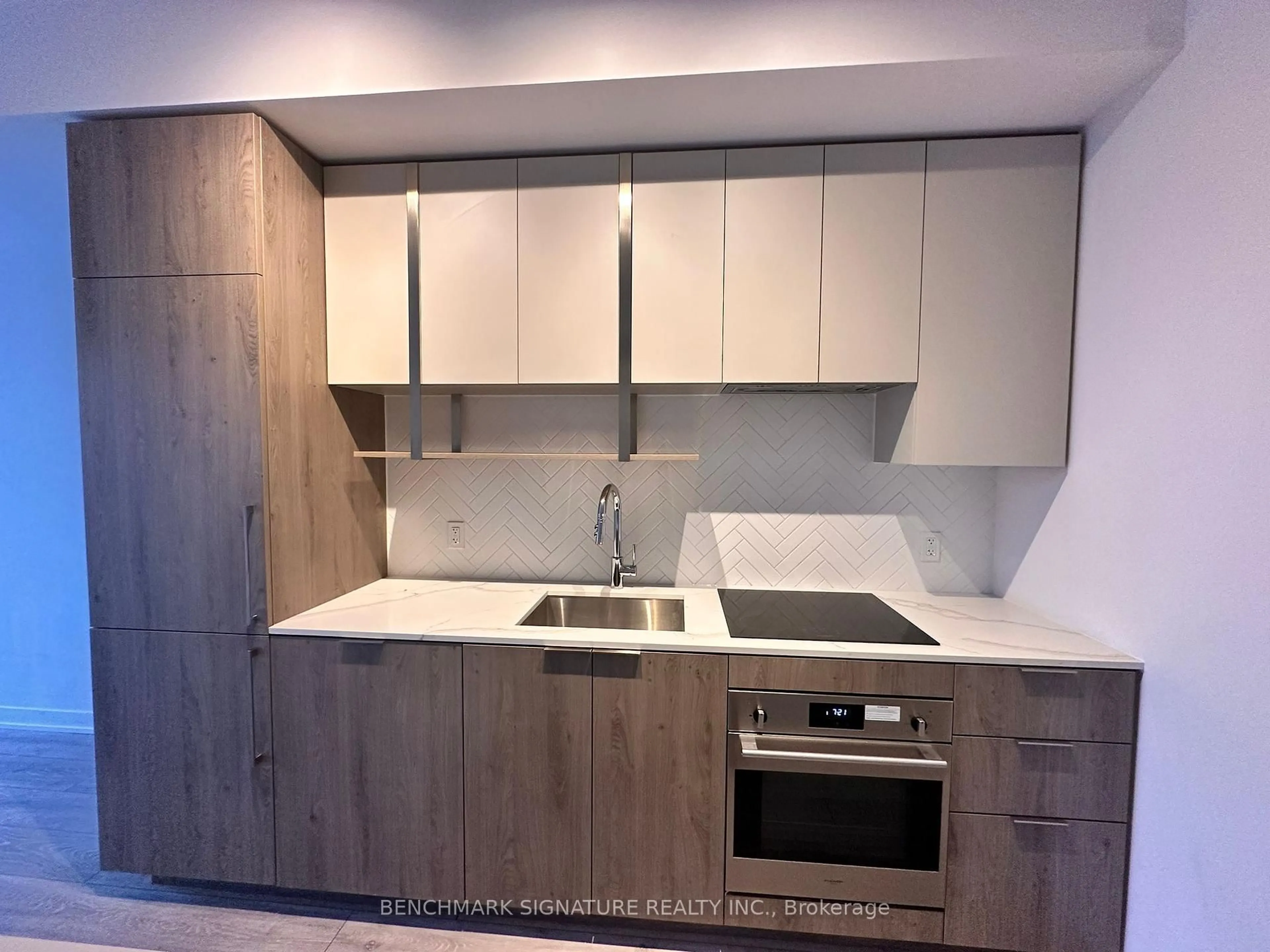 Standard kitchen, unknown for 15 Holmes Ave #1312, Toronto Ontario M2N 0L4