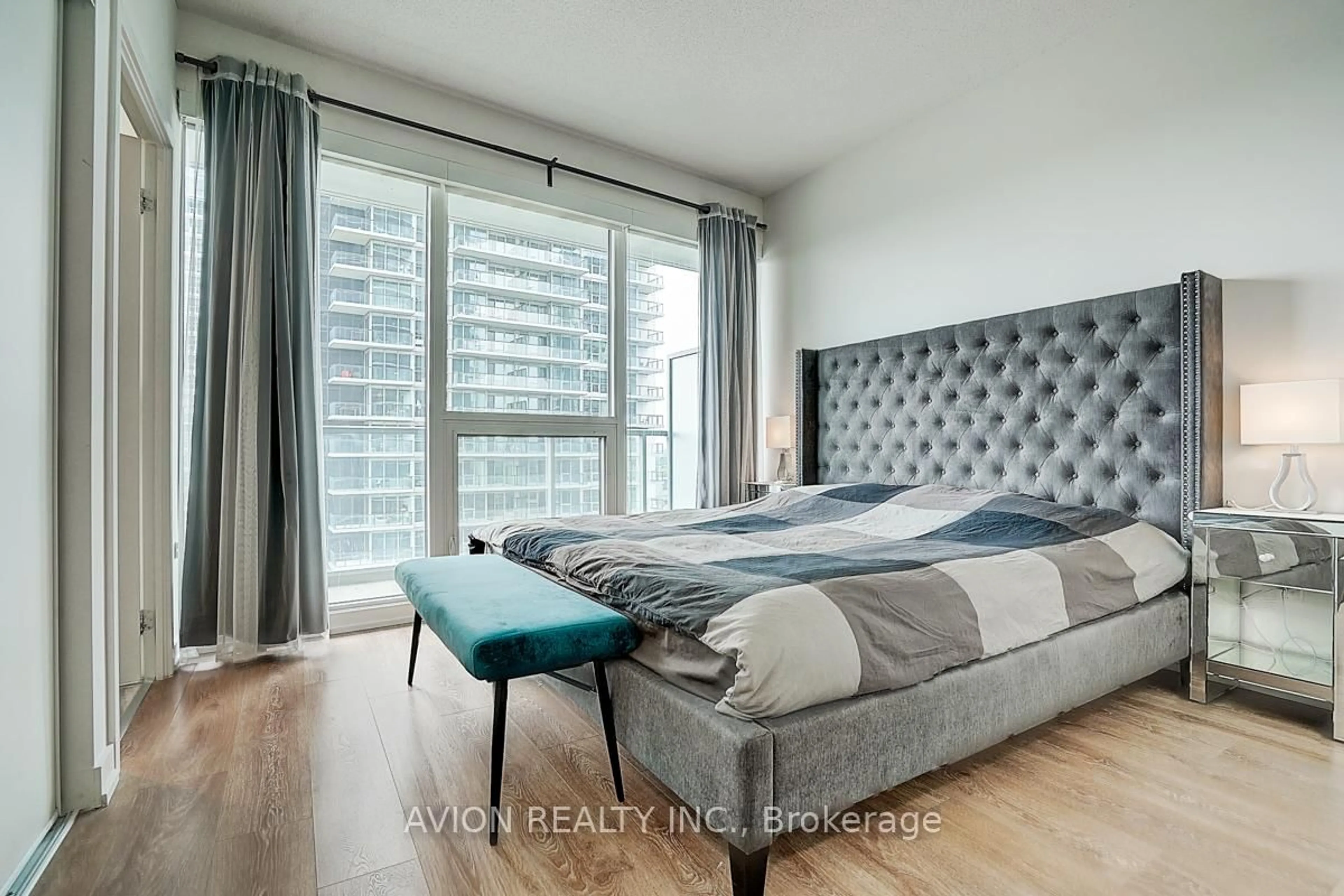 Bedroom with bed, unknown for 115 Mcmahon Dr #1511, Toronto Ontario M2K 0A4