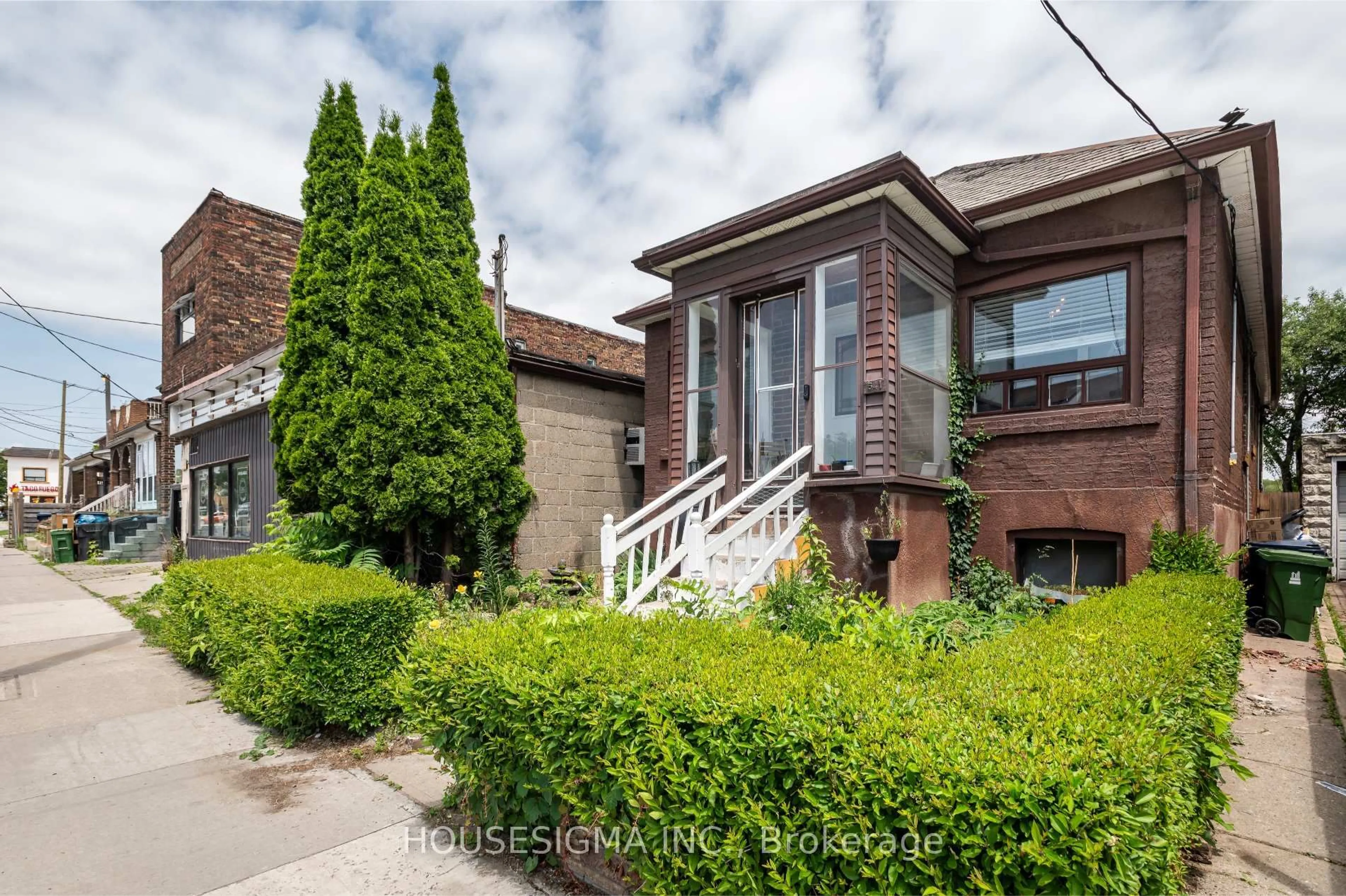 Home with brick exterior material, street for 541 Vaughan Rd, Toronto Ontario M6C 2R2