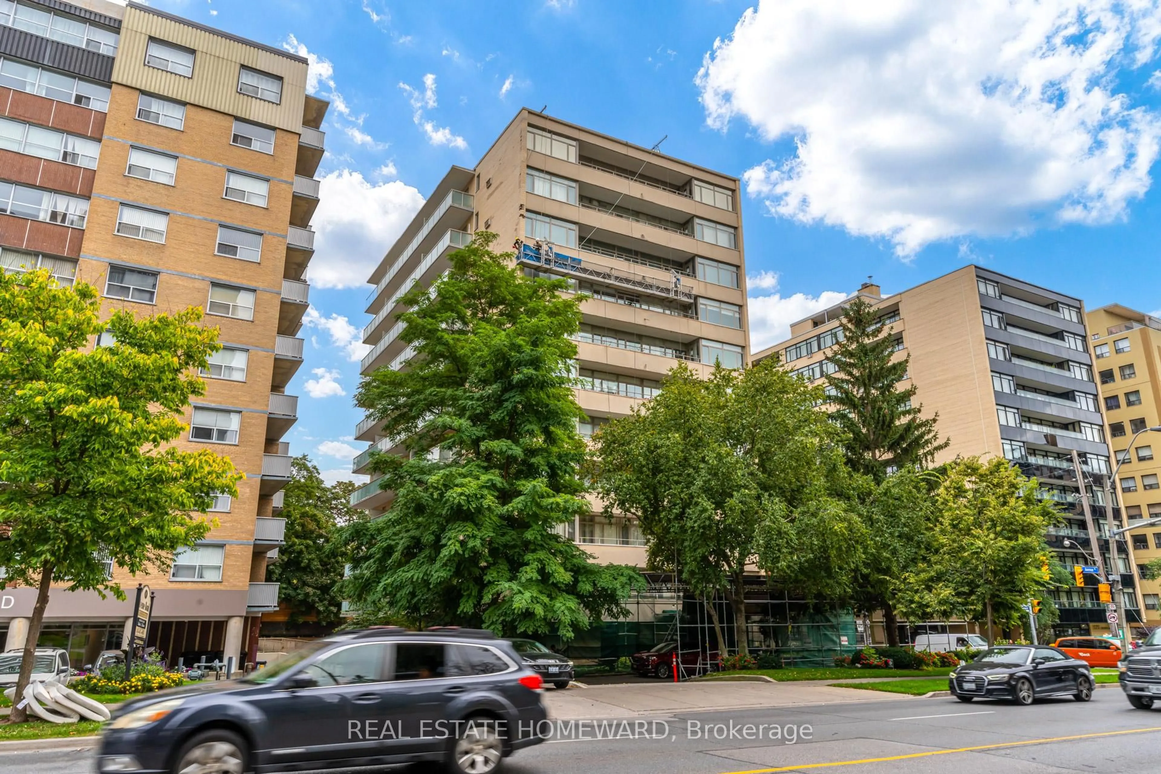 Unknown for 581 Avenue Rd #501, Toronto Ontario M4V 2K4