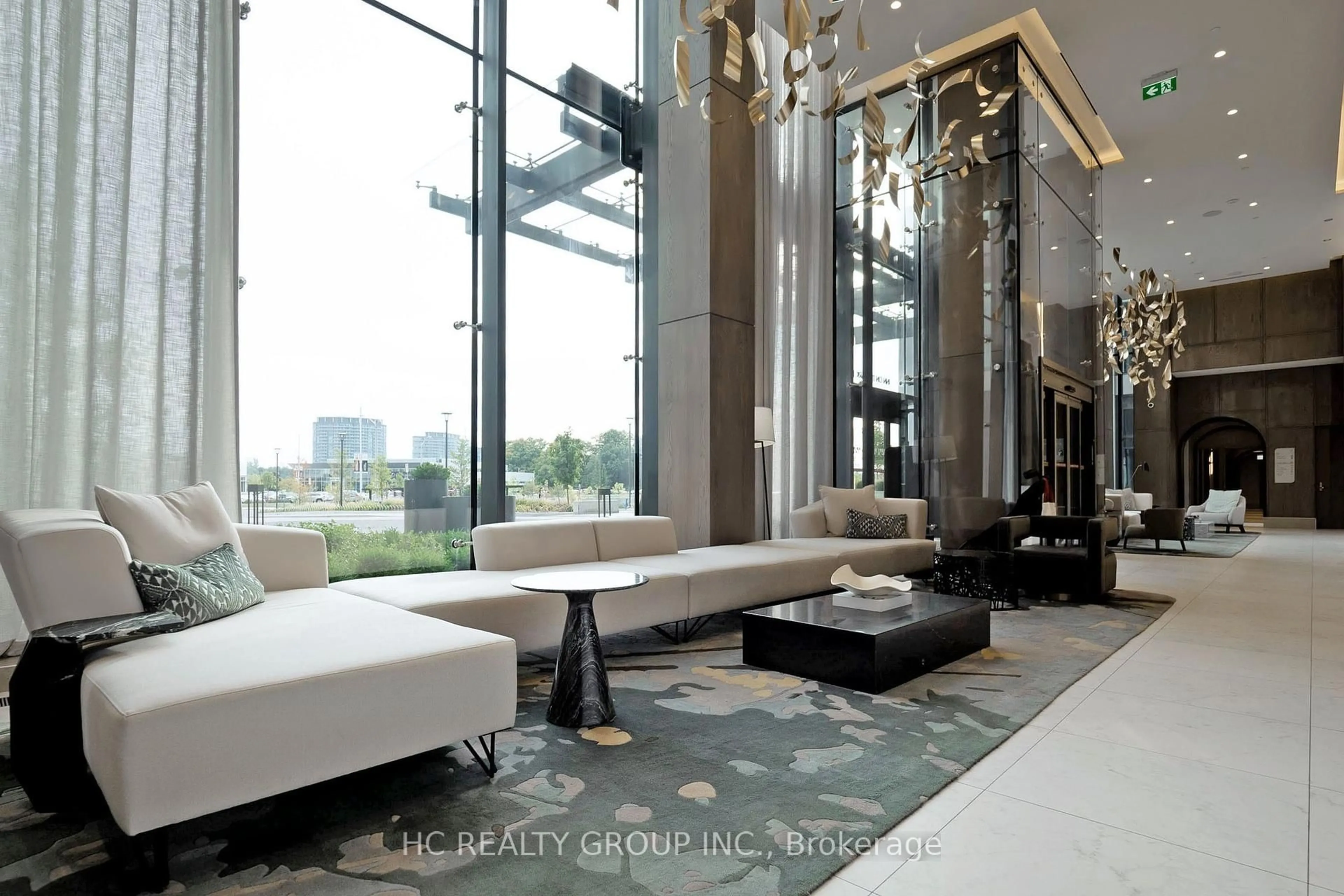 Lobby for 30 Inn On The Park Dr #222, Toronto Ontario M3C 0P7