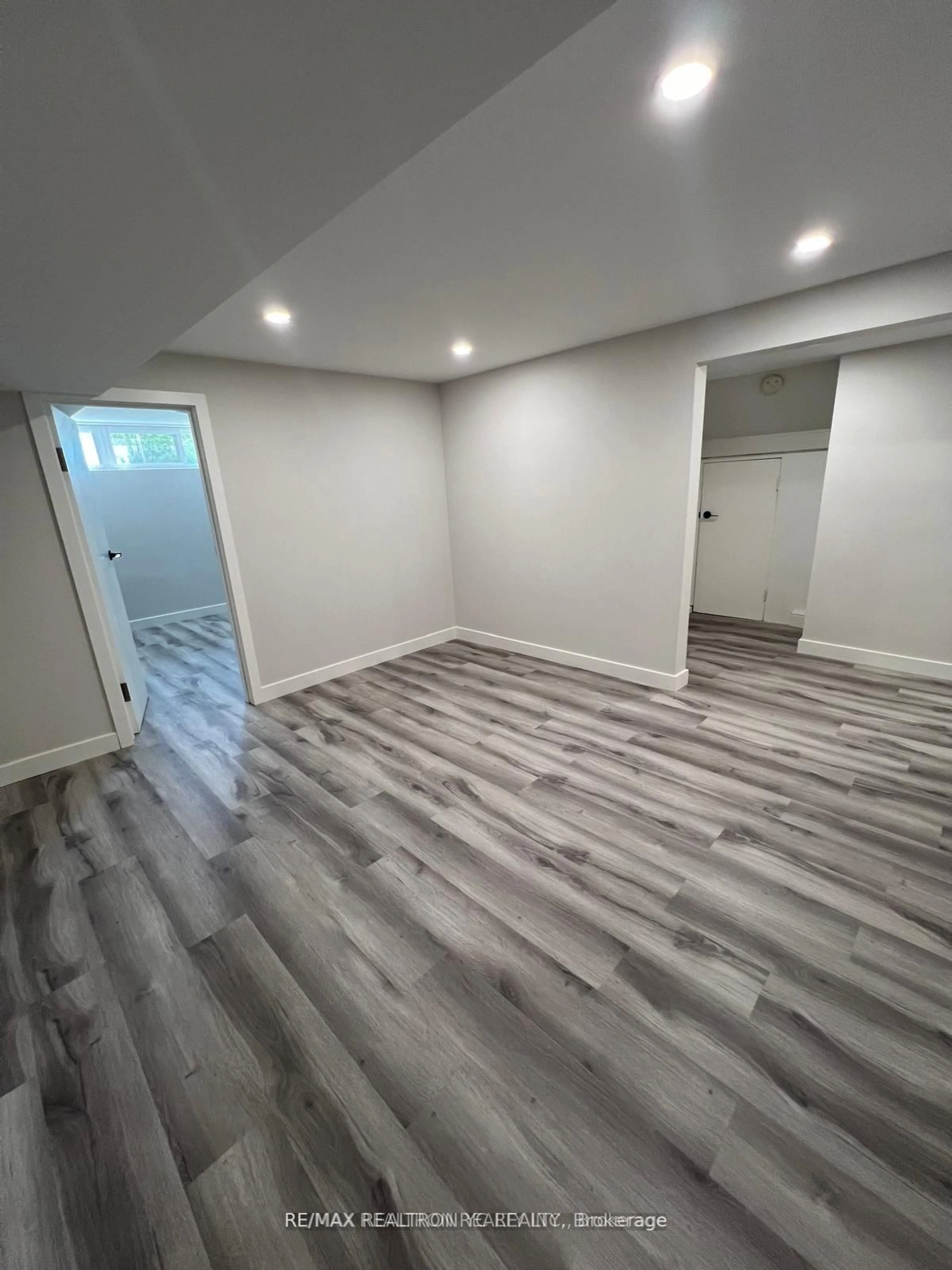 A pic of a room for 5500 Yonge St #2410, Toronto Ontario M2N 7L1
