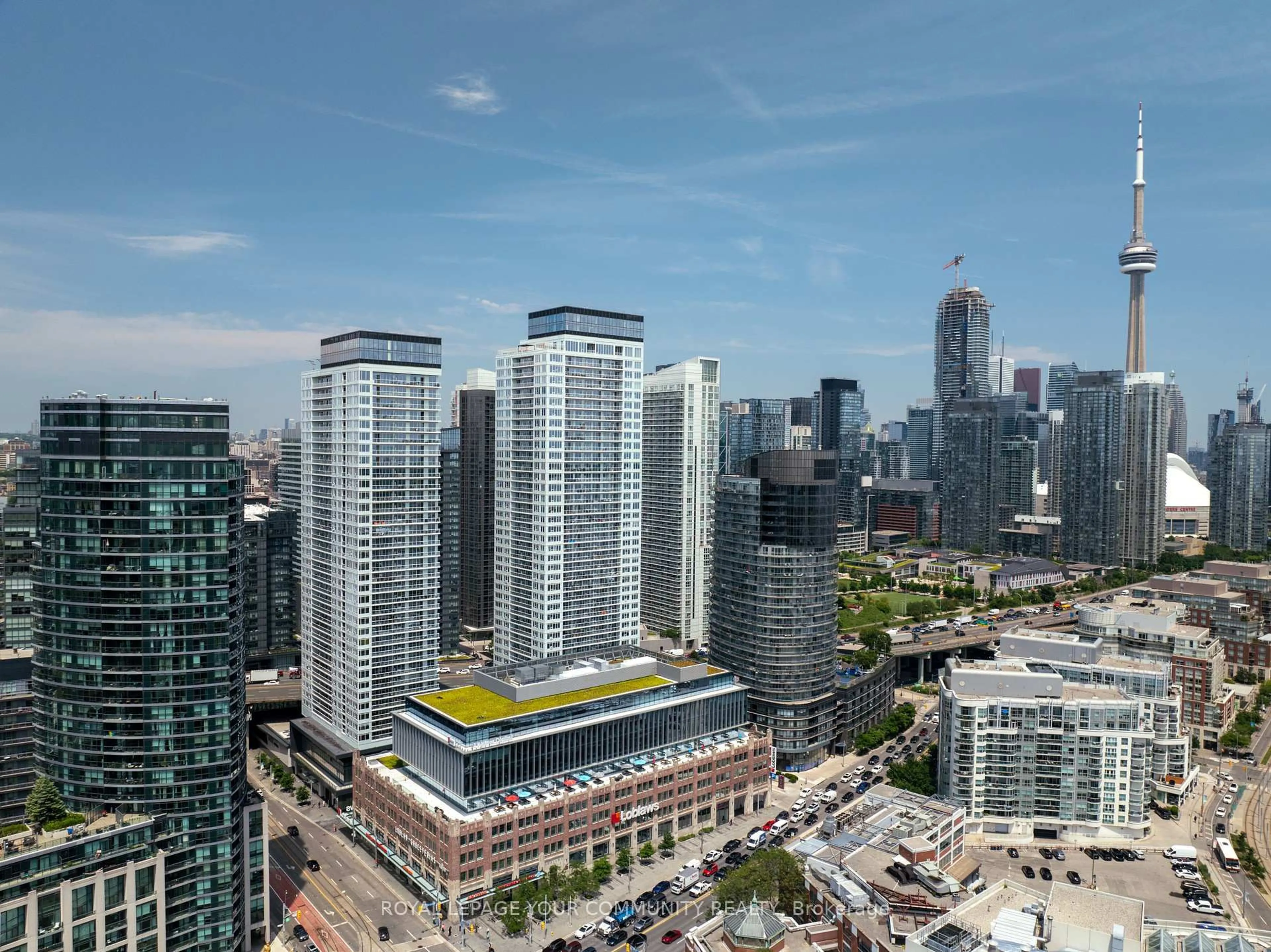 A pic from outside/outdoor area/front of a property/back of a property/a pic from drone, city buildings view from balcony for 17 Bathurst St #3615, Toronto Ontario M5V 0N1