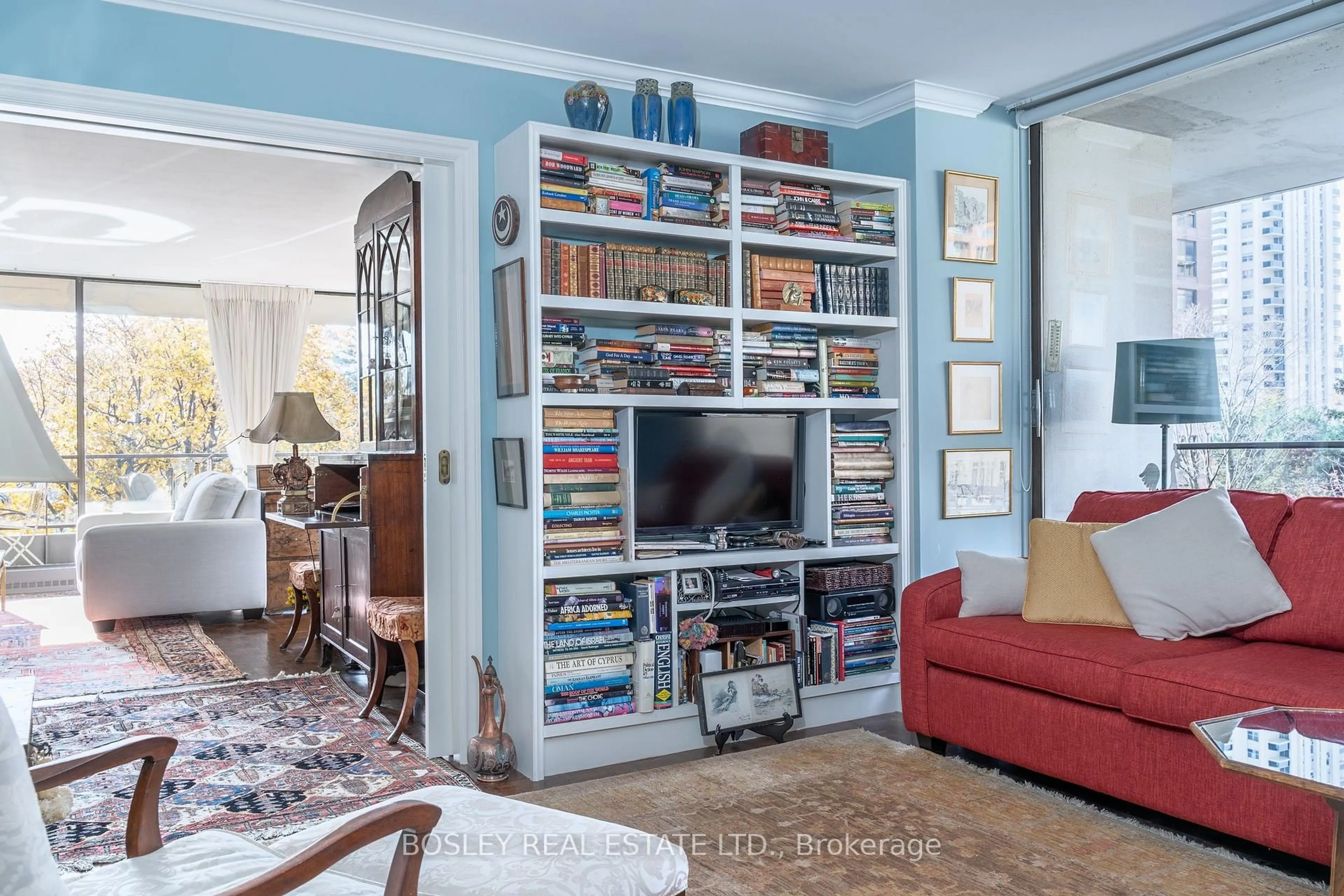 Living room with furniture, unknown for 20 Avoca Ave #406, Toronto Ontario M4T 2B8