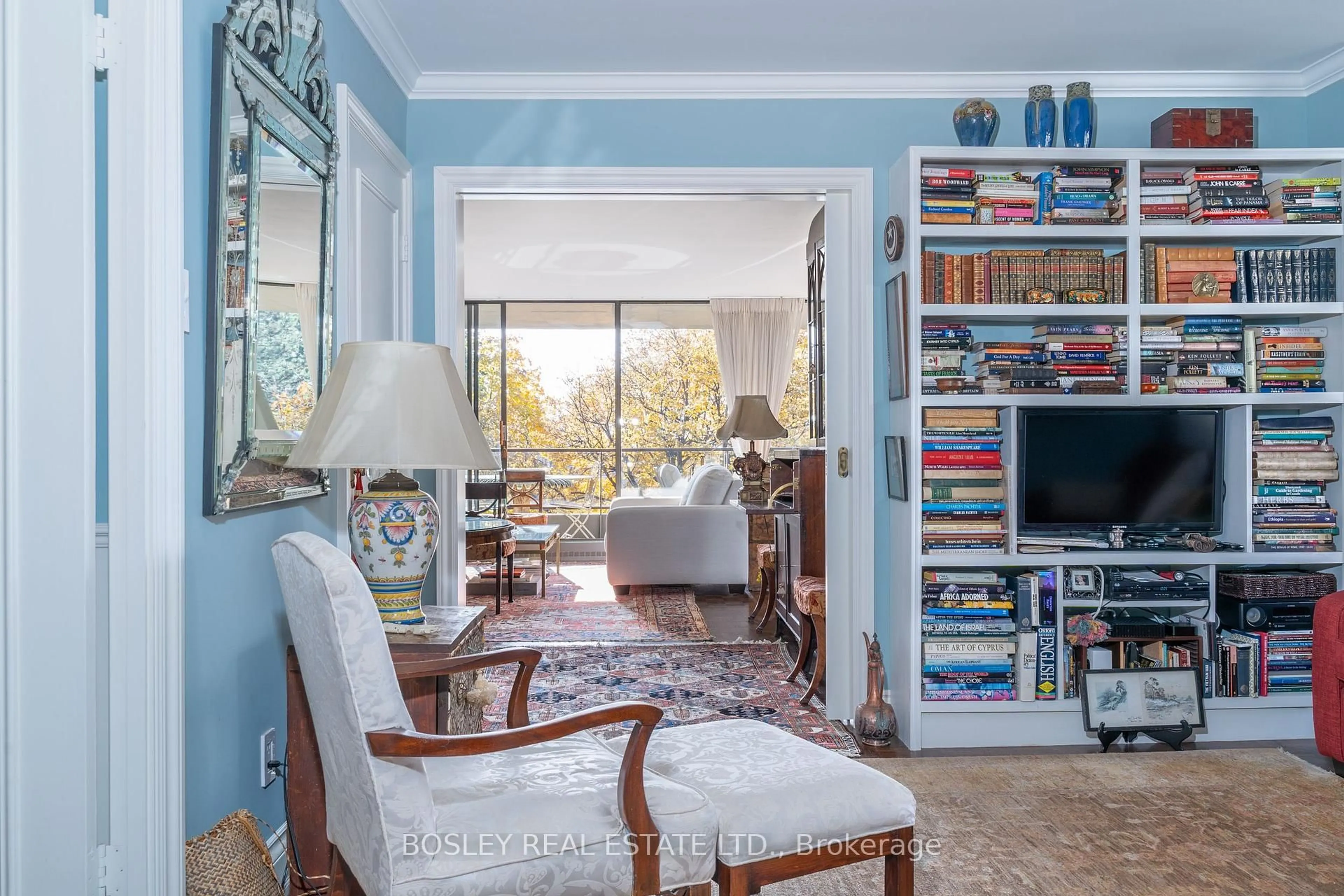 Living room with furniture, unknown for 20 Avoca Ave #406, Toronto Ontario M4T 2B8