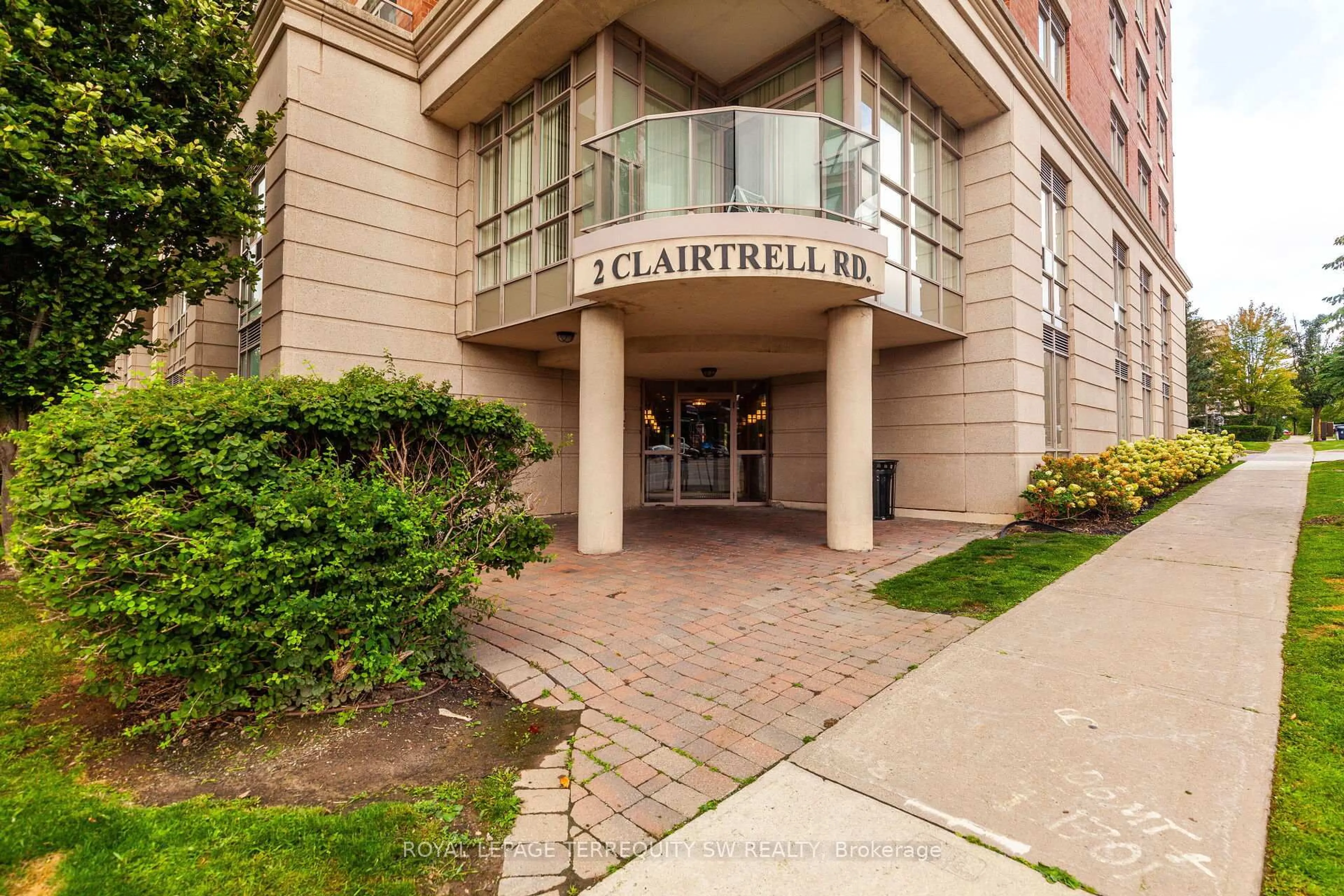 Lobby for 2 Clairtrell Rd #208, Toronto Ontario M2N 7H5