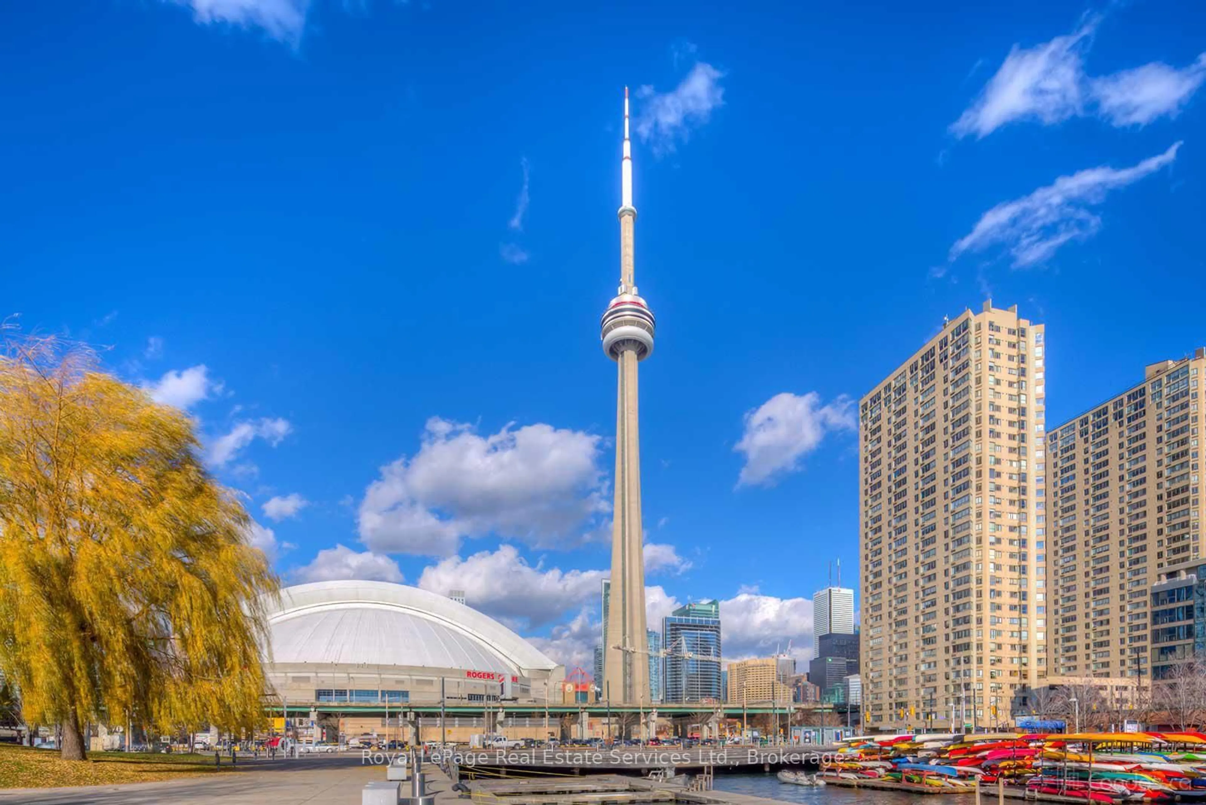 Unknown for 260 Queens Quay #1704, Toronto Ontario M5J 2N3