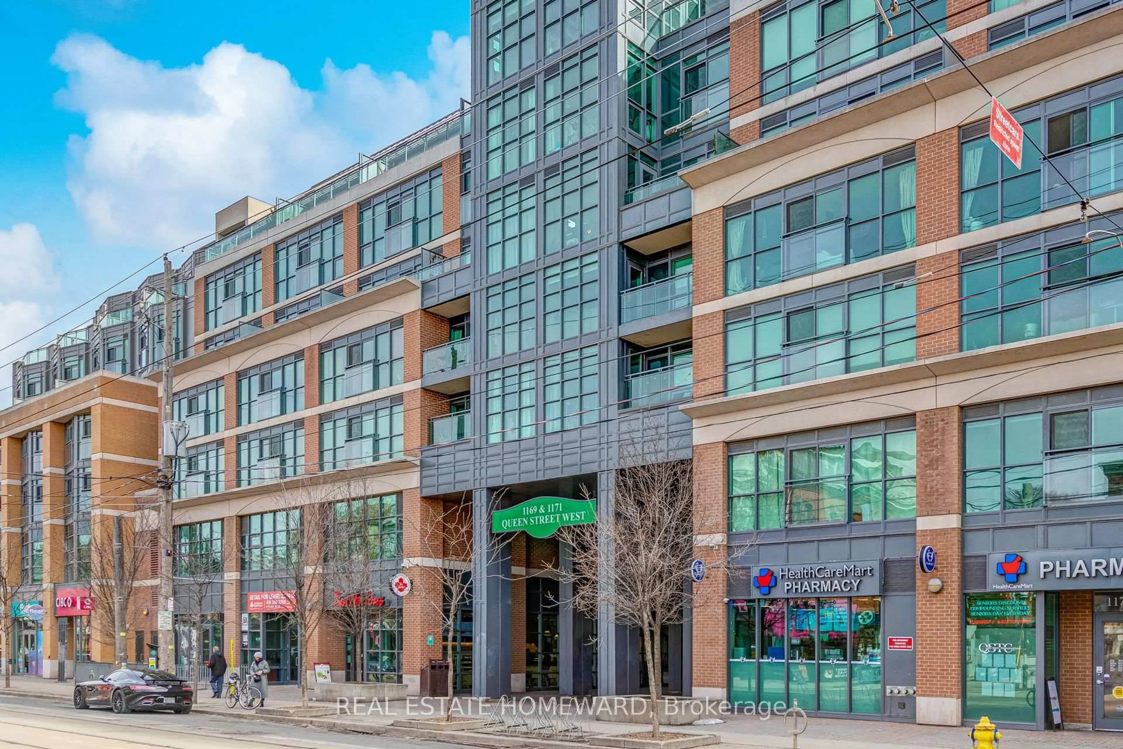 Patio, building for 1171 Queen St #1206, Toronto Ontario M6J 0A5