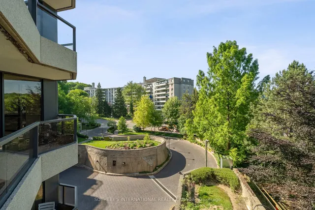 Primary image of 3900 Yonge St Unit 401