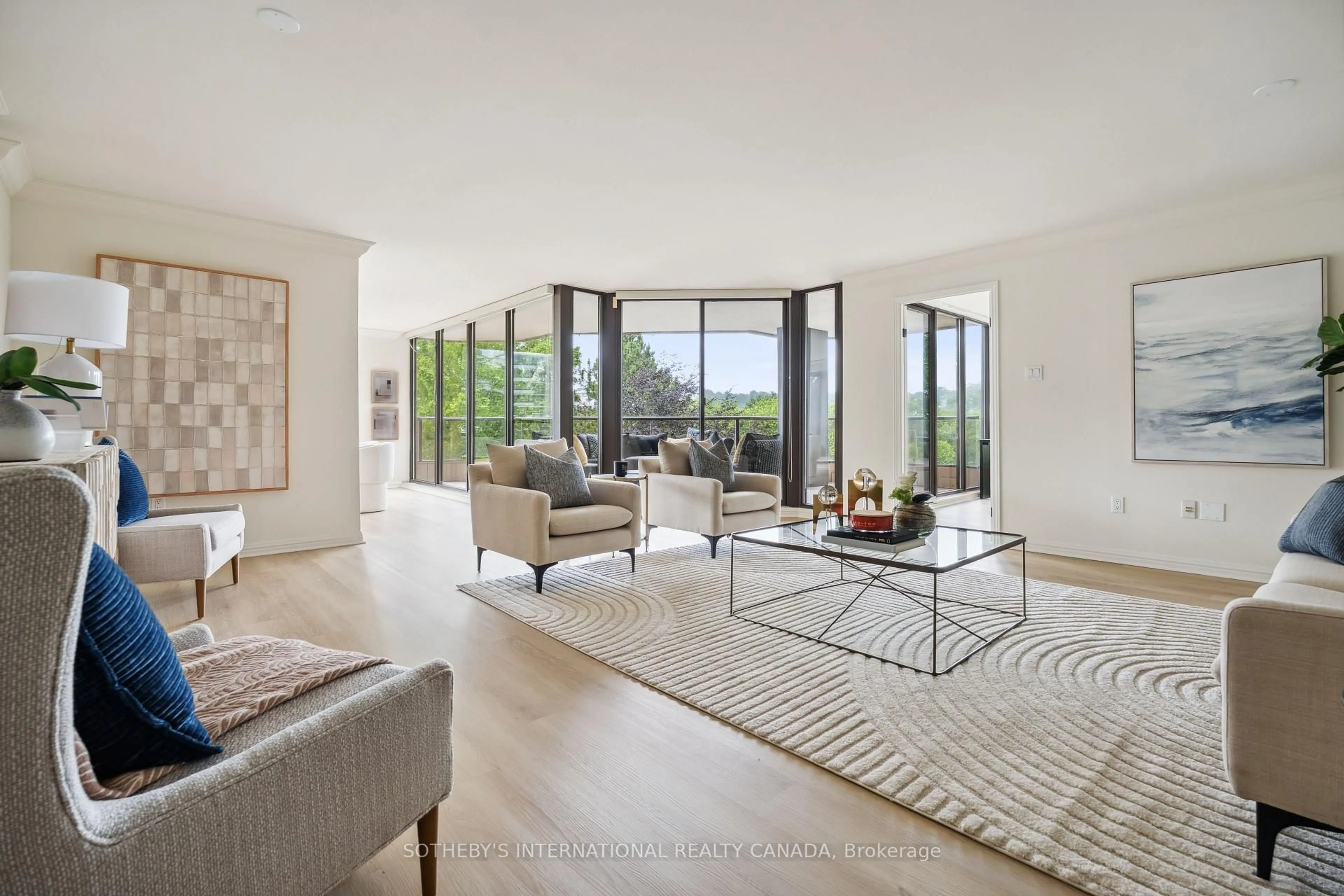 Living room with furniture, unknown for 3900 Yonge St #401, Toronto Ontario M4N 3N6