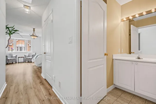 Additional image 9 of 28 Sommerset Way Unit 1306
