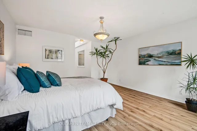 Additional image 6 of 28 Sommerset Way Unit 1306