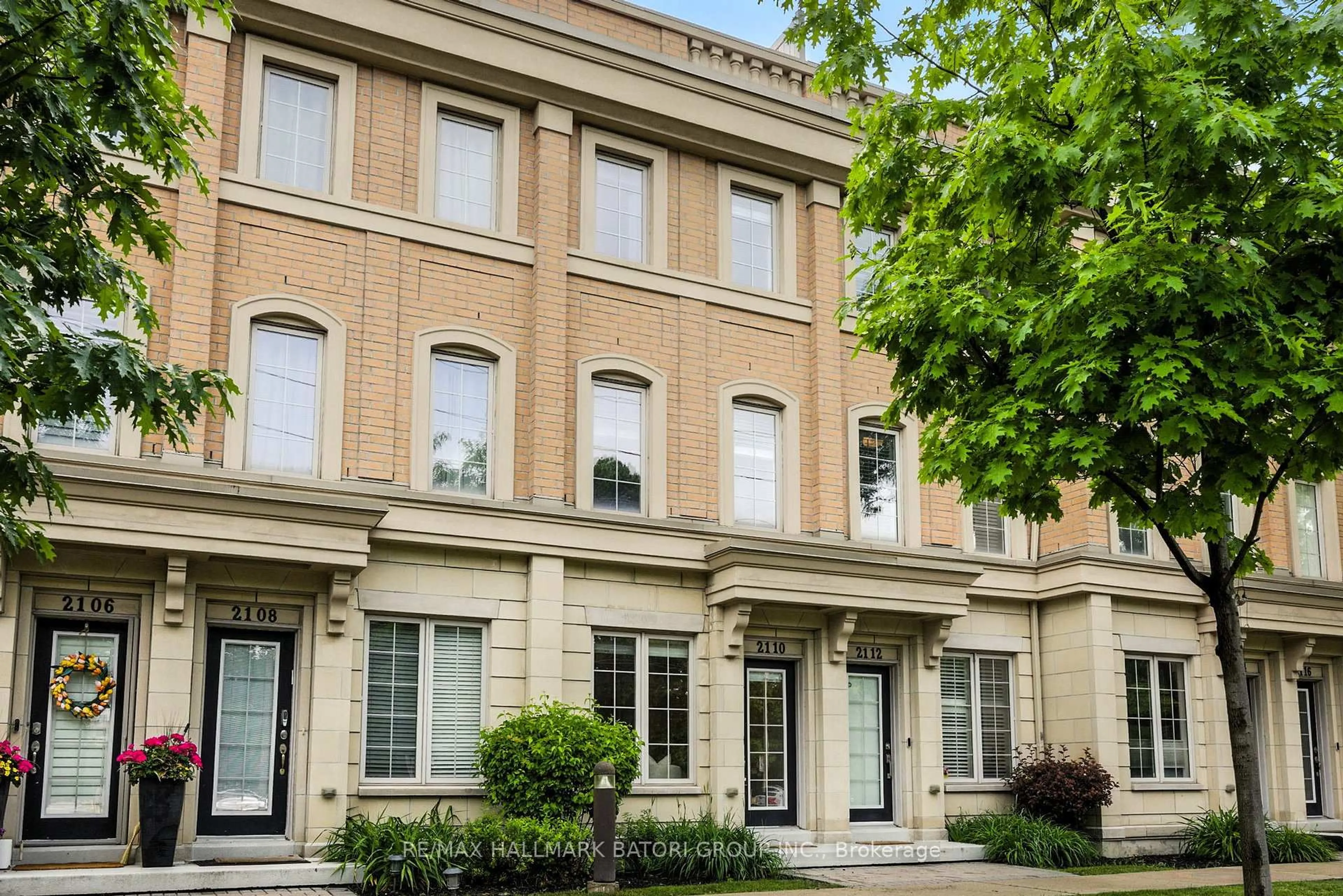 Home with brick exterior material, street for 2110 Bayview Ave, Toronto Ontario M4N 0A4