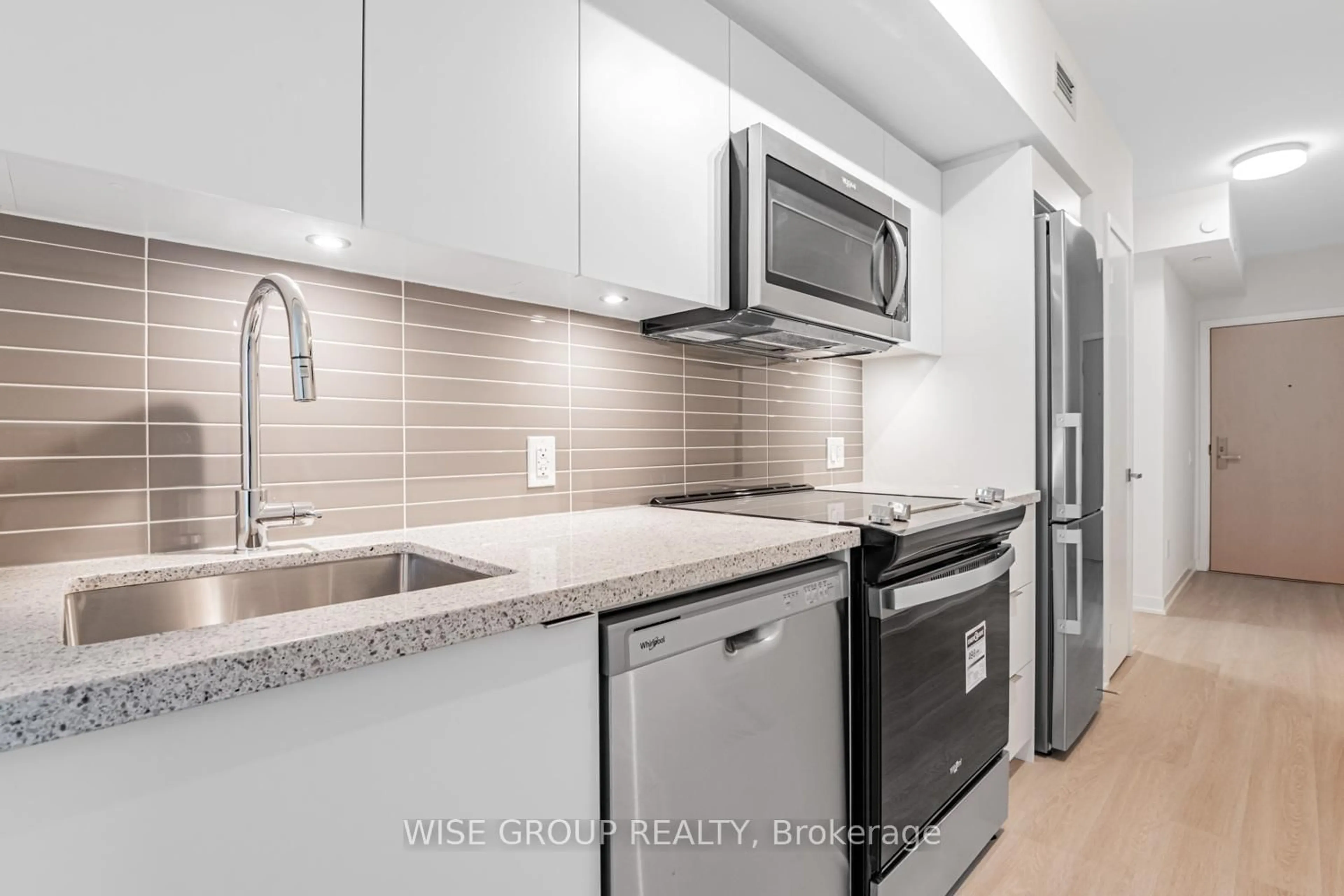 Unknown for 500 Wilson Ave #303, Toronto Ontario M3H 5Y9