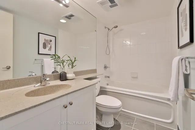 Additional property image - 210 Victoria St Unit 1811