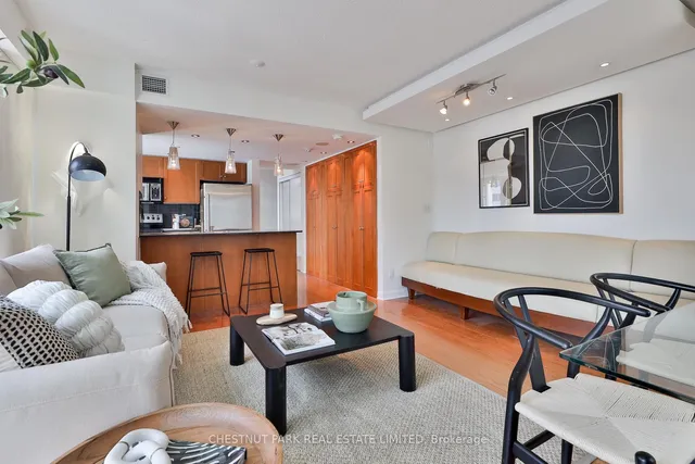 Additional property image - 210 Victoria St Unit 1811