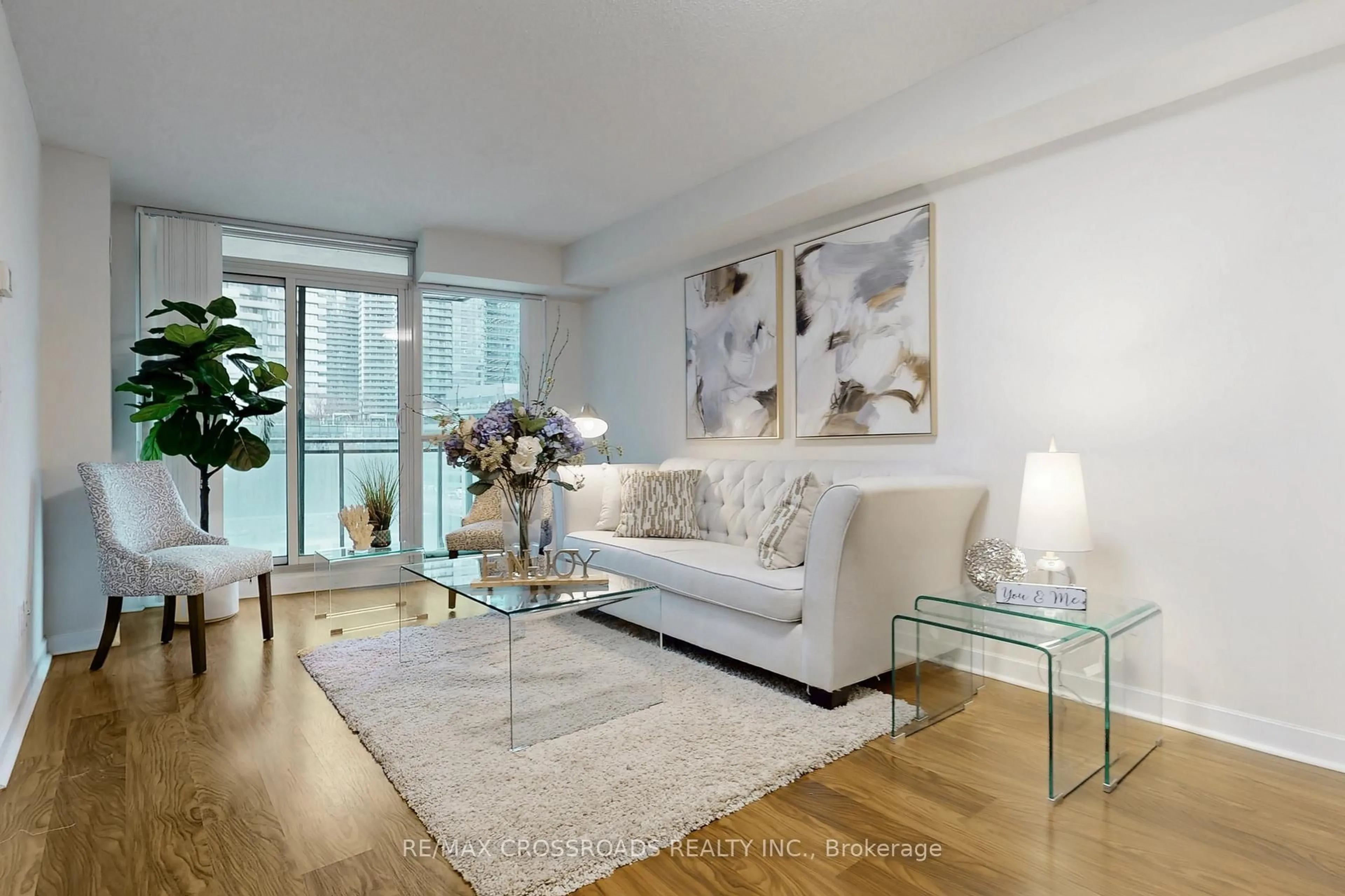Living room with furniture, unknown for 33 Bay St #813, Toronto Ontario M5J 2Z3