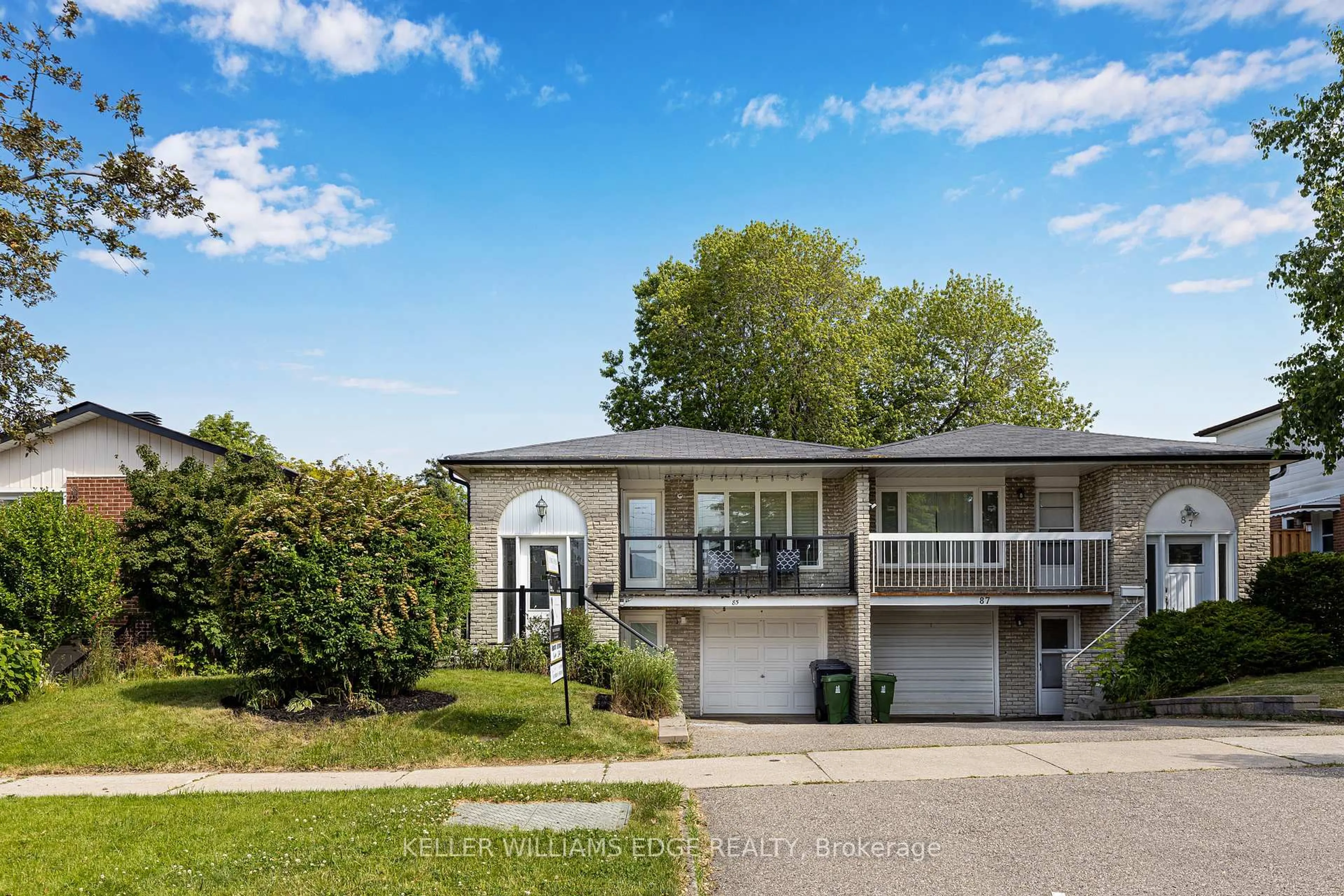 A pic from outside/outdoor area/front of a property/back of a property/a pic from drone, unknown for 85 Sexton Cres, Toronto Ontario M2H 2L7