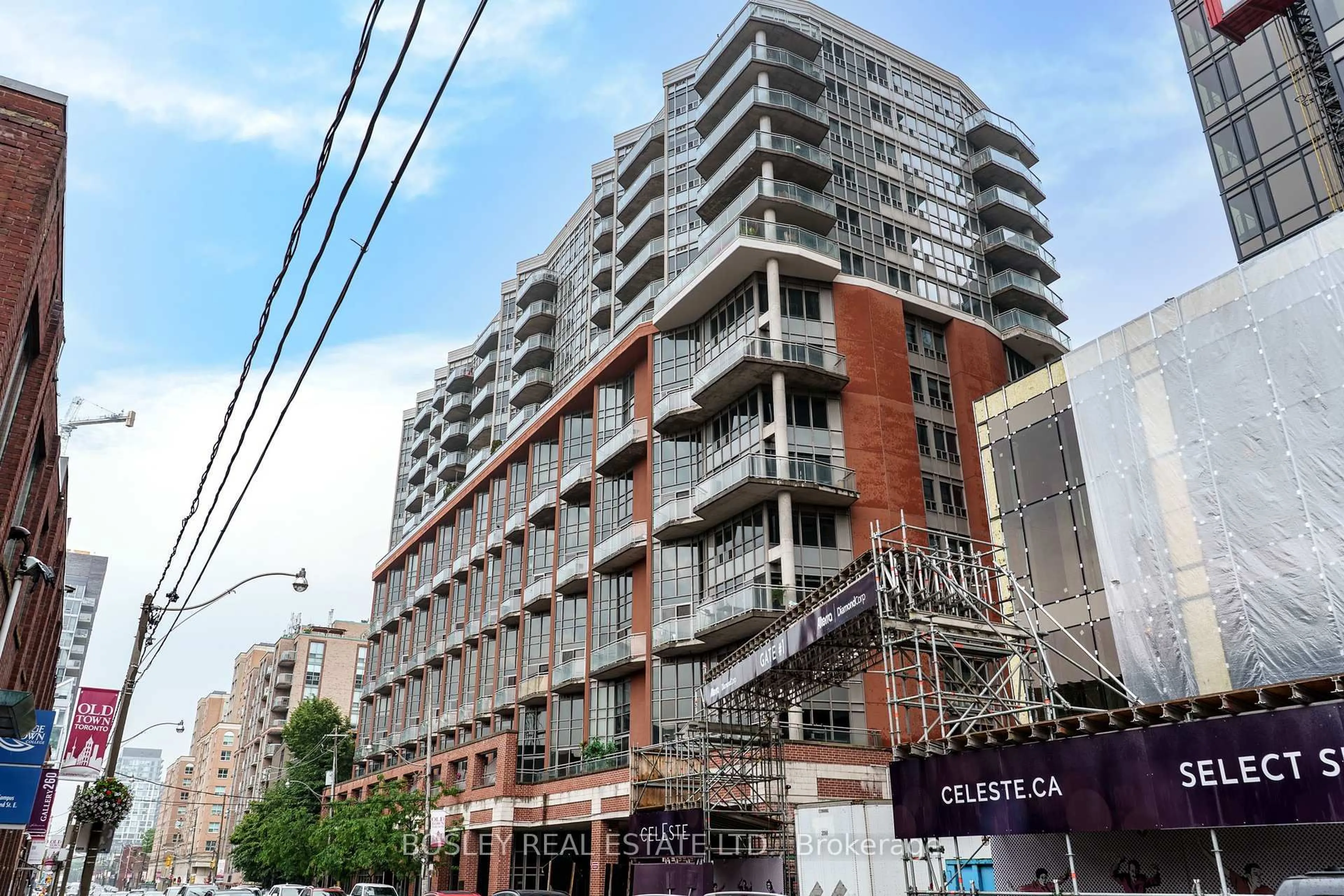 Unknown for 255 Richmond St #818, Toronto Ontario M5A 4T7
