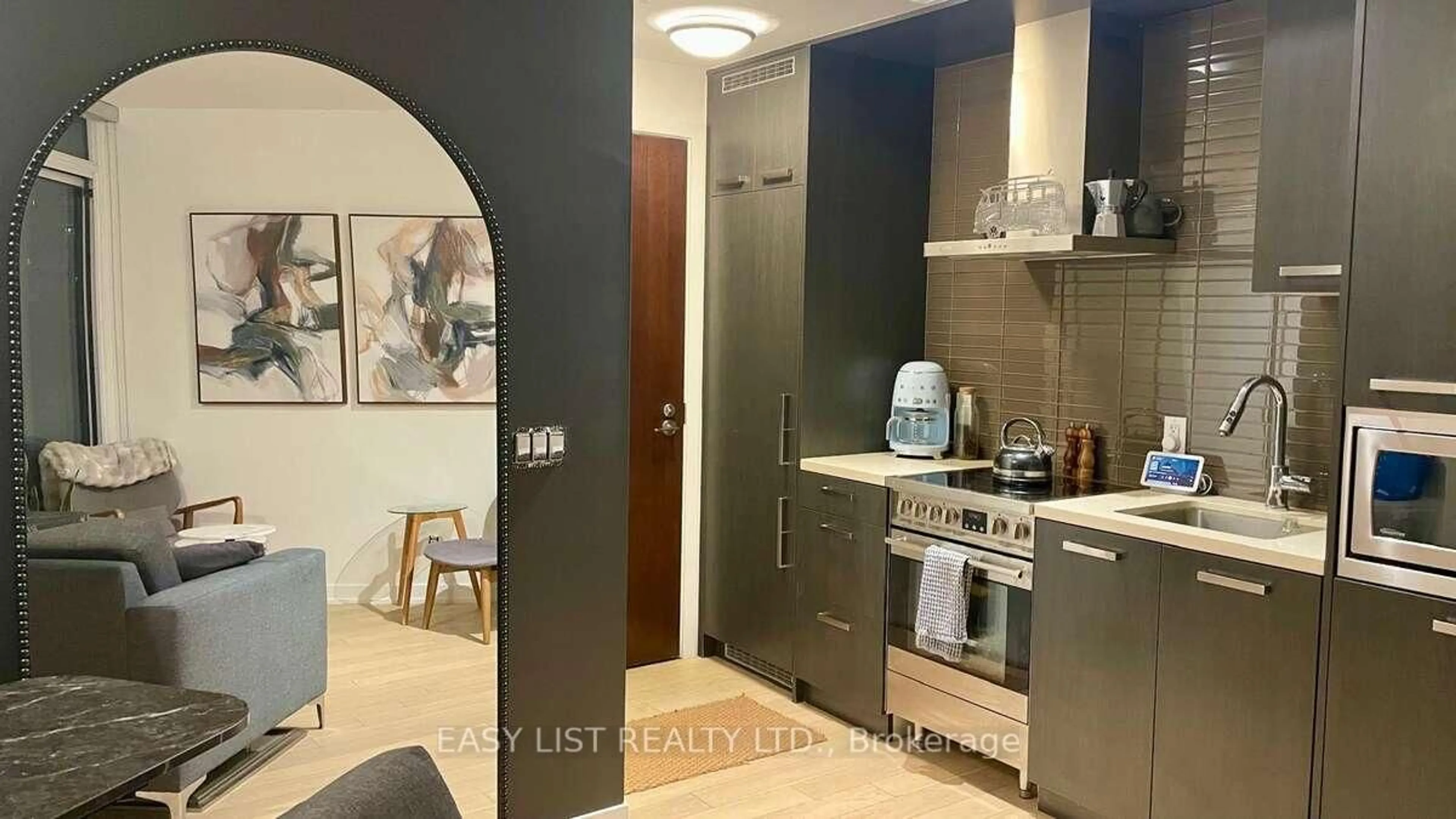 Unknown for 120 Bayview Ave #N204, Toronto Ontario M5A 0G4