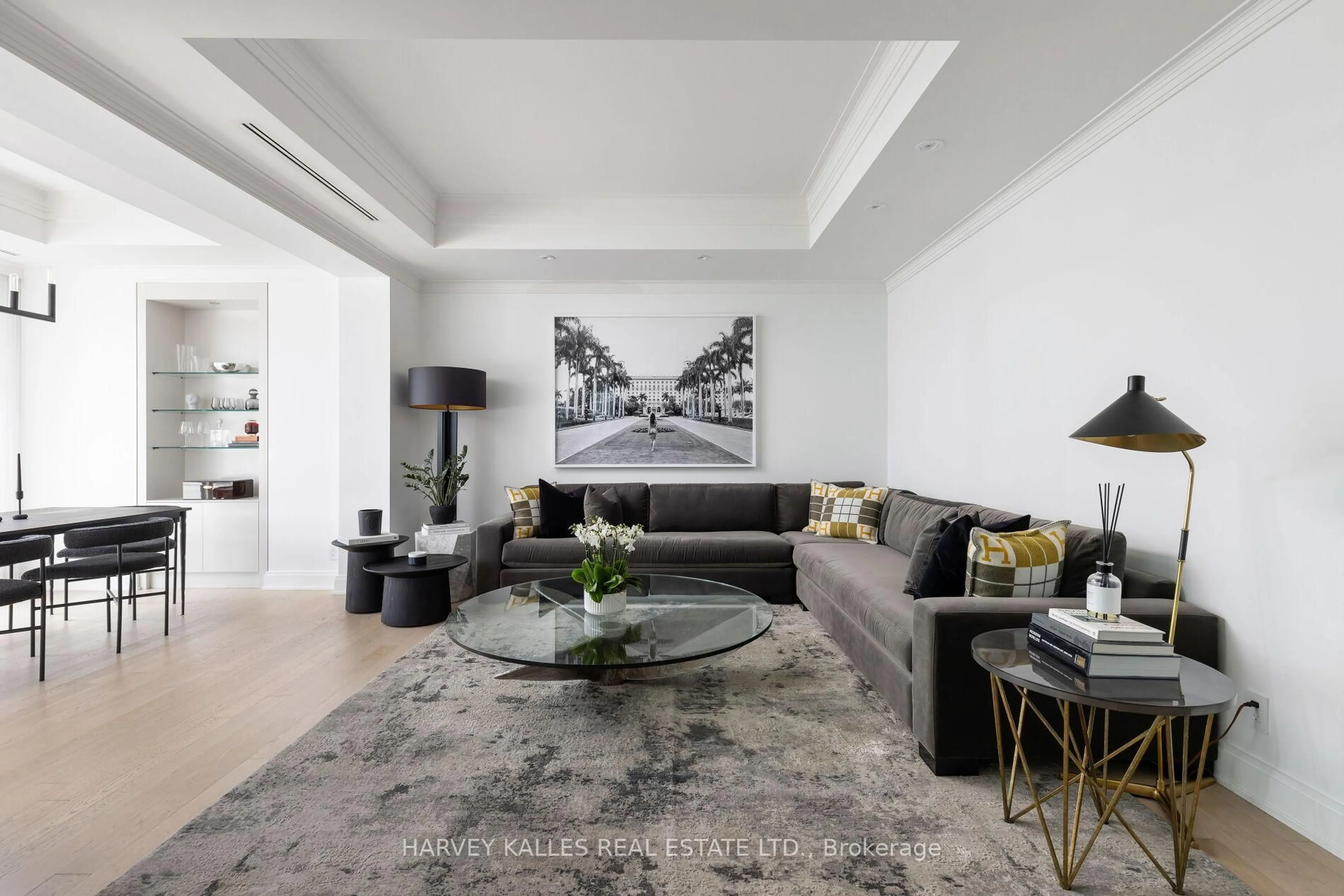 Living room with furniture, unknown for 206 Bloor St #1202, Toronto Ontario M5S 1T8