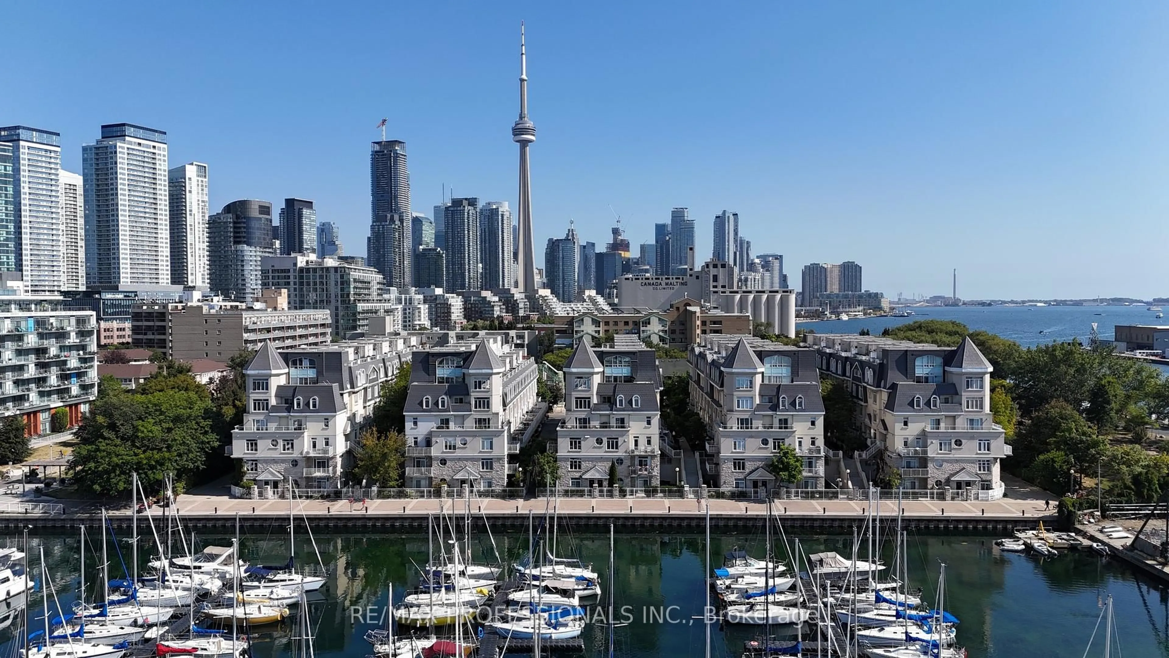Unknown for 32 Stadium Rd #323, Toronto Ontario M5V 3P4