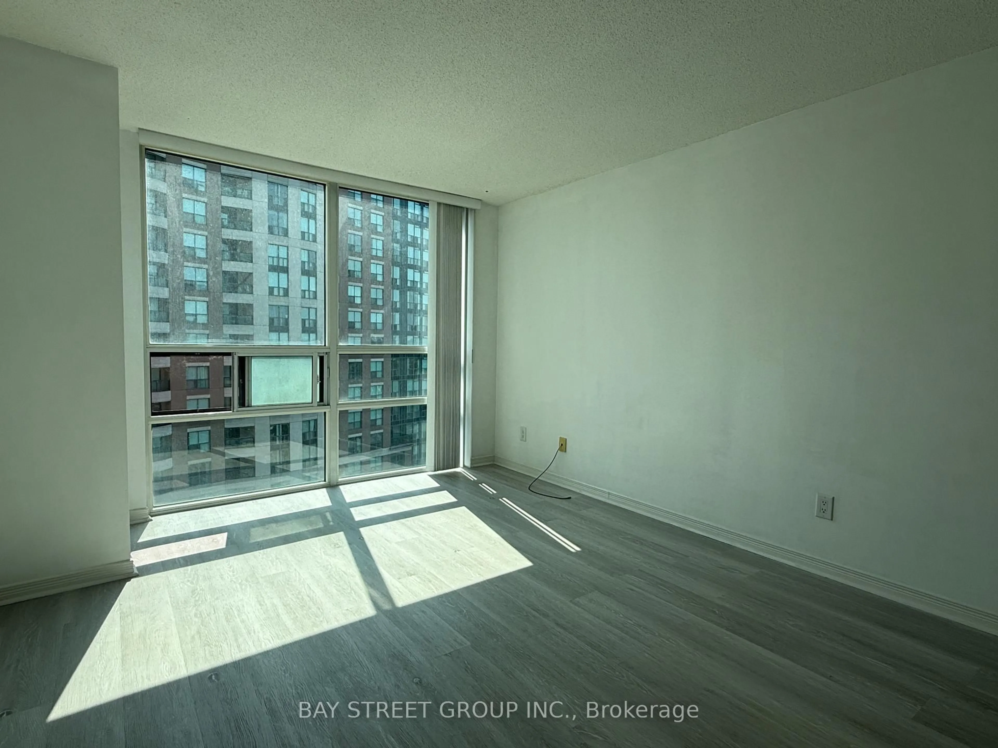 A pic of a room for 503 Beecroft Rd #1501, Toronto Ontario M2N 0A2