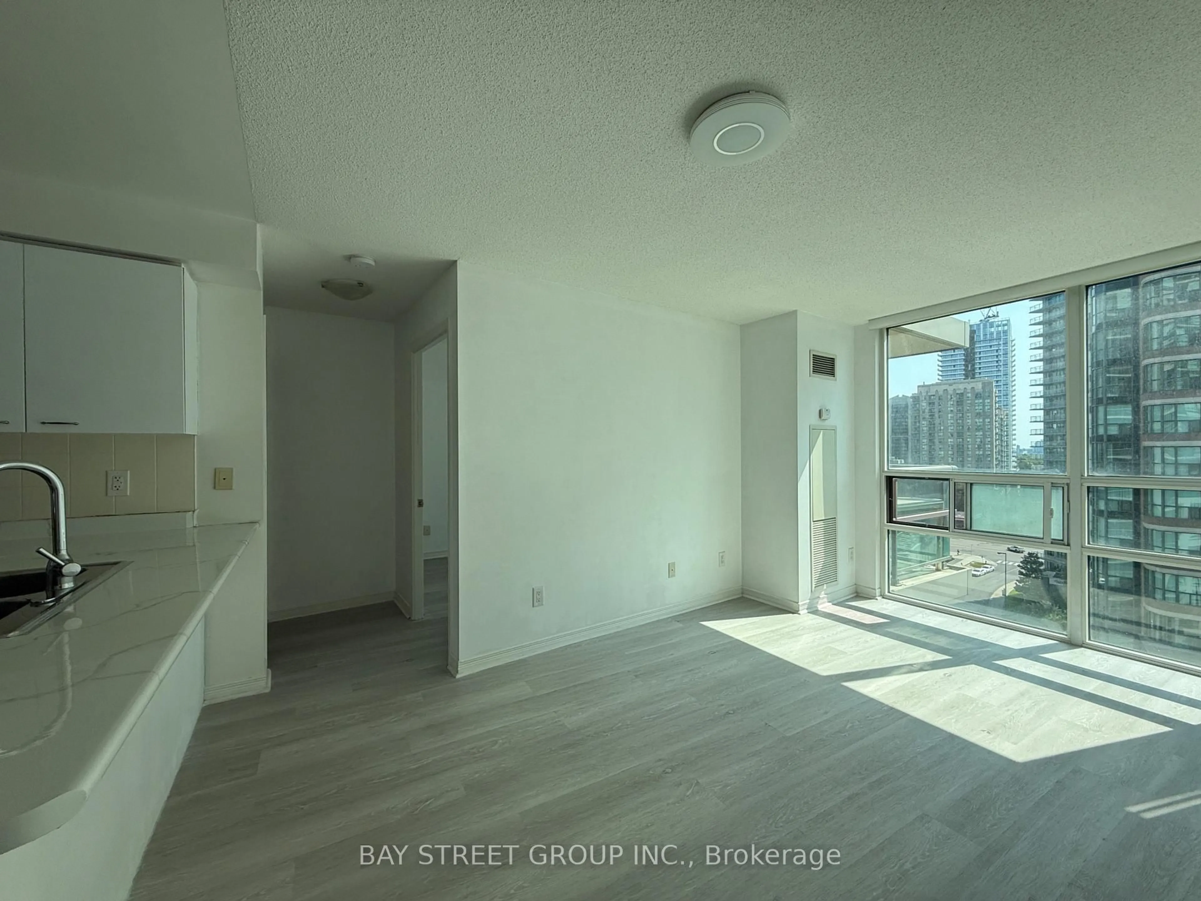 A pic of a room for 503 Beecroft Rd #1501, Toronto Ontario M2N 0A2