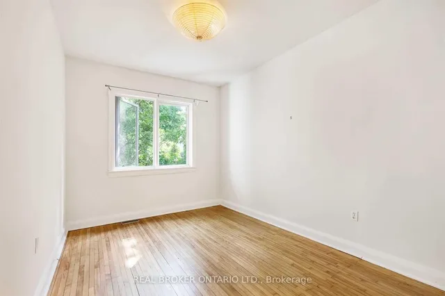 Additional image 16 of 499 Palmerston Blvd