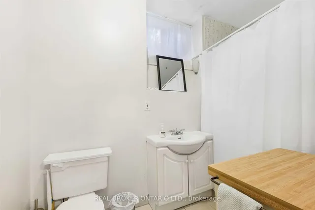 Additional image 8 of 499 Palmerston Blvd