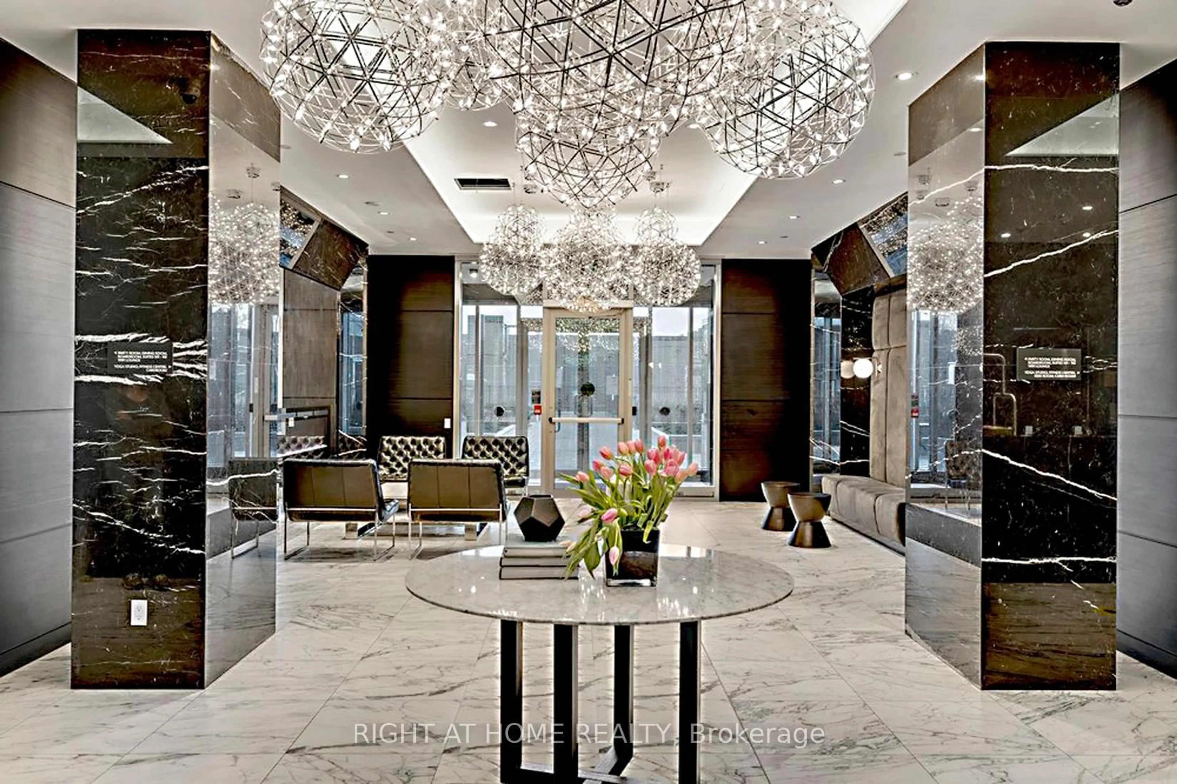 Lobby for 31 Tippett Rd #541, Toronto Ontario M3H 0C8