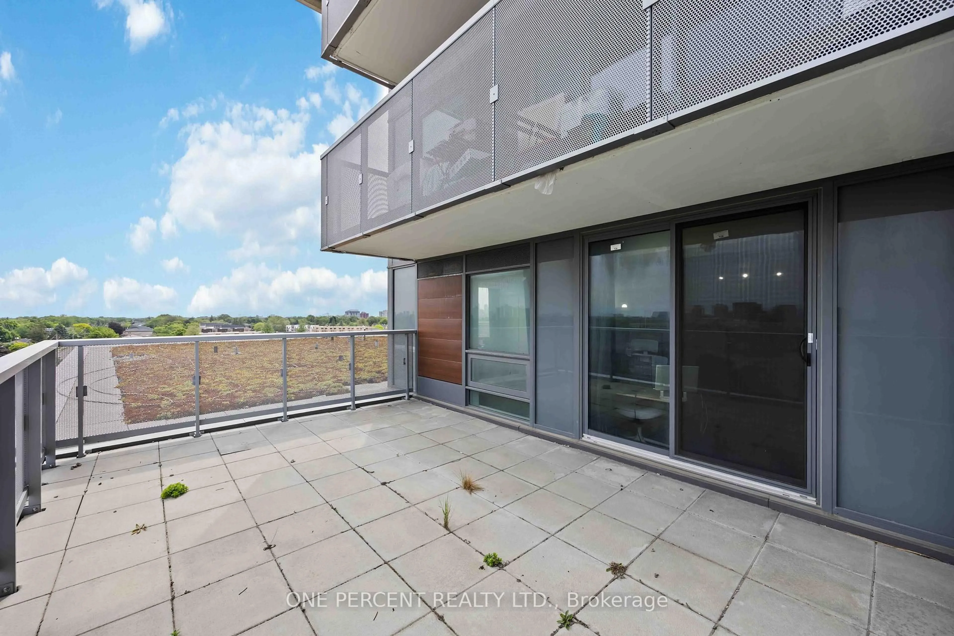 A pic from outside/outdoor area/front of a property/back of a property/a pic from drone, unknown for 120 Varna Dr #811, Toronto Ontario M6A 0B3