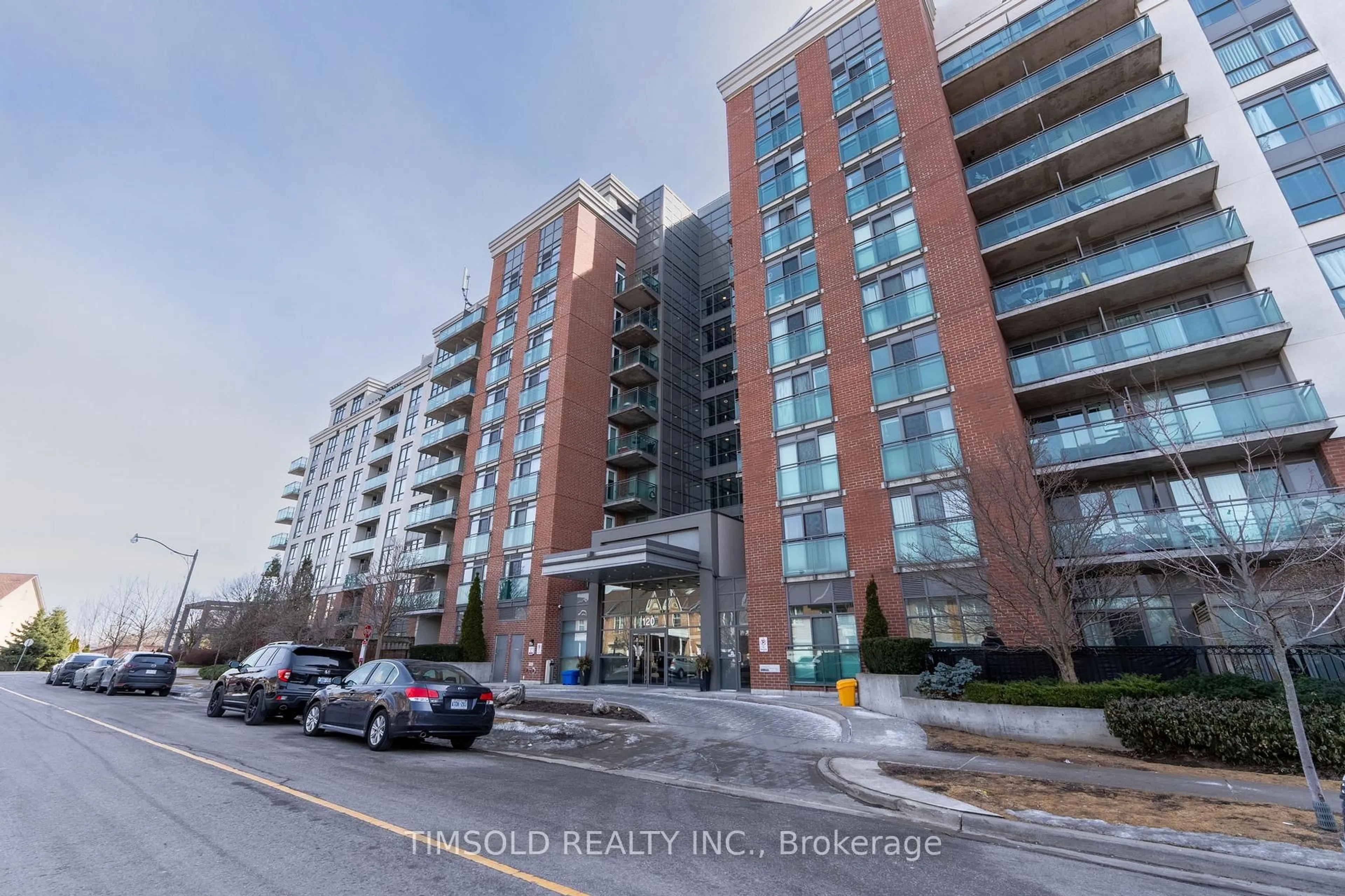 Unknown for 120 Dallimore Circ #102, Toronto Ontario M3C 4J1