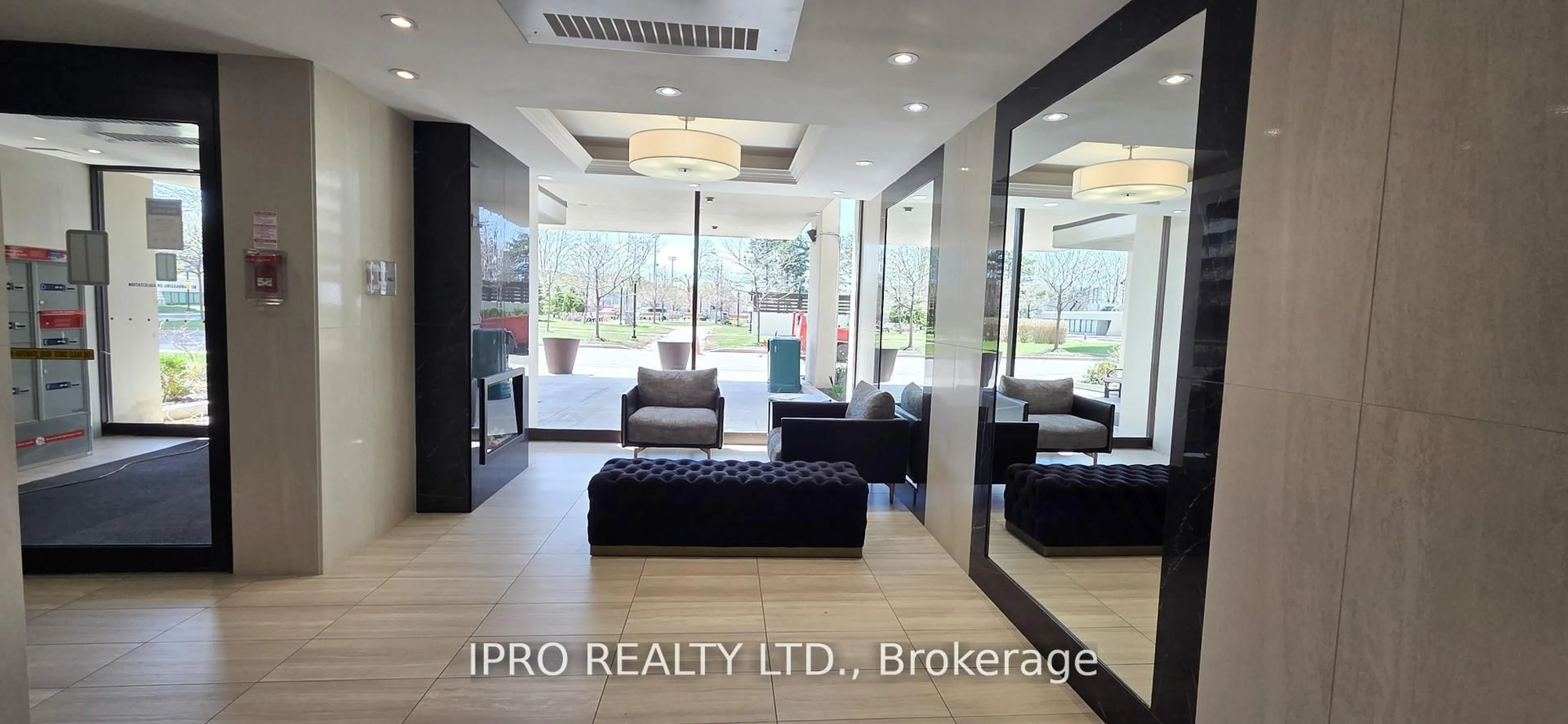Lobby for 725 Don Mills Rd #1203, Toronto Ontario M3C 1S7