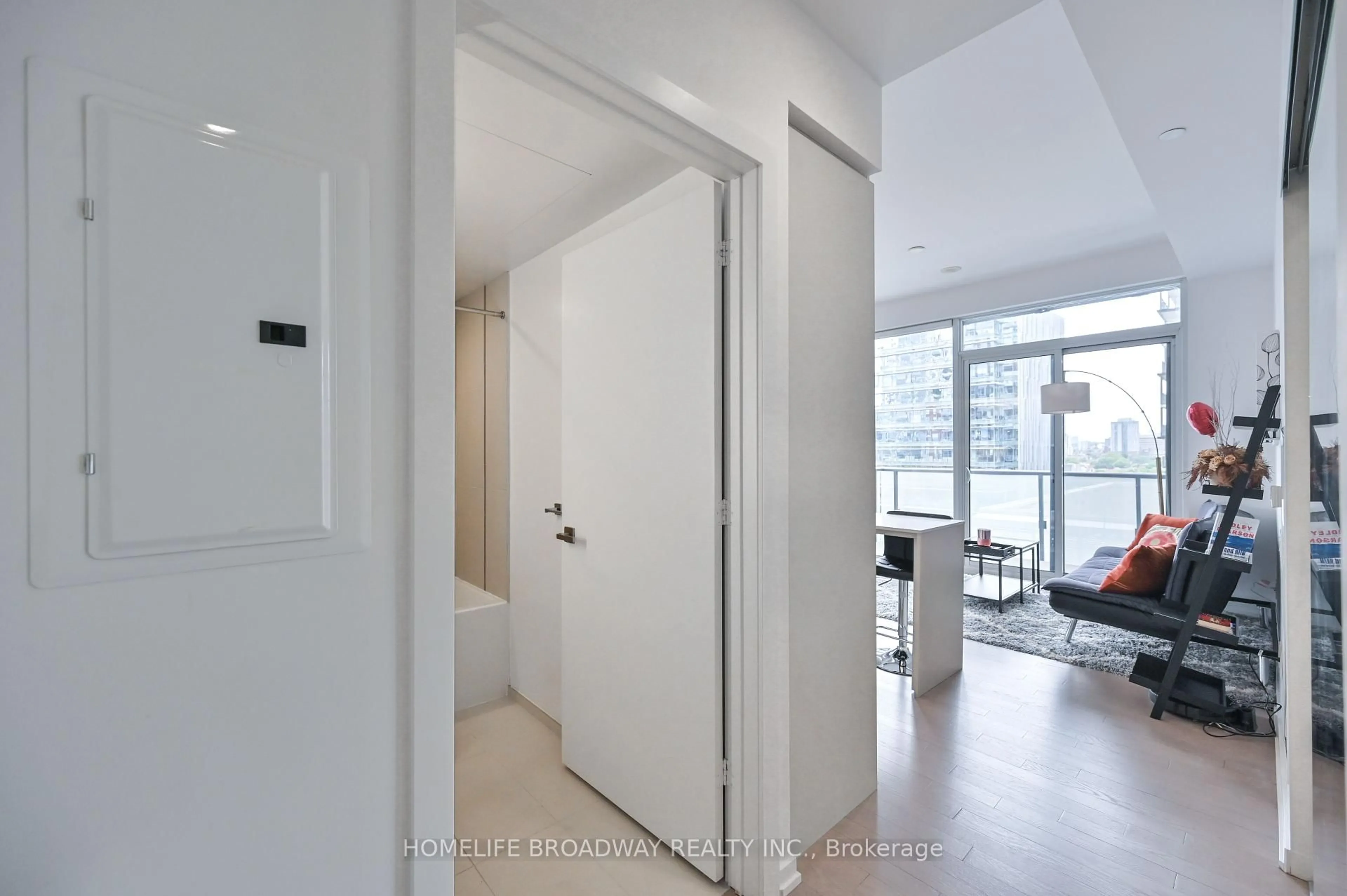 Unknown for 101 Peter St #1116, Toronto Ontario M5V 0G6