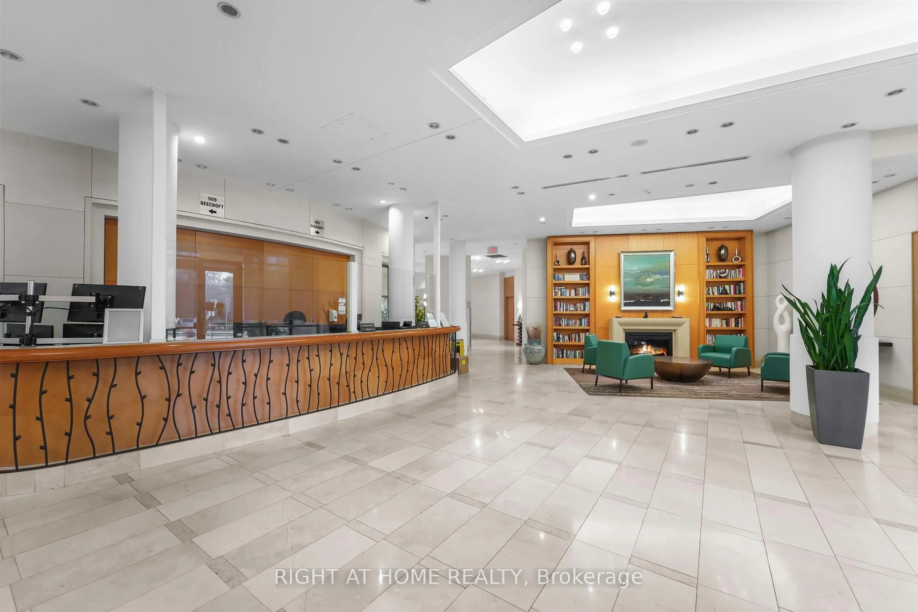 Lobby for 503 Beecroft Rd #712, Toronto Ontario M2N 0A2