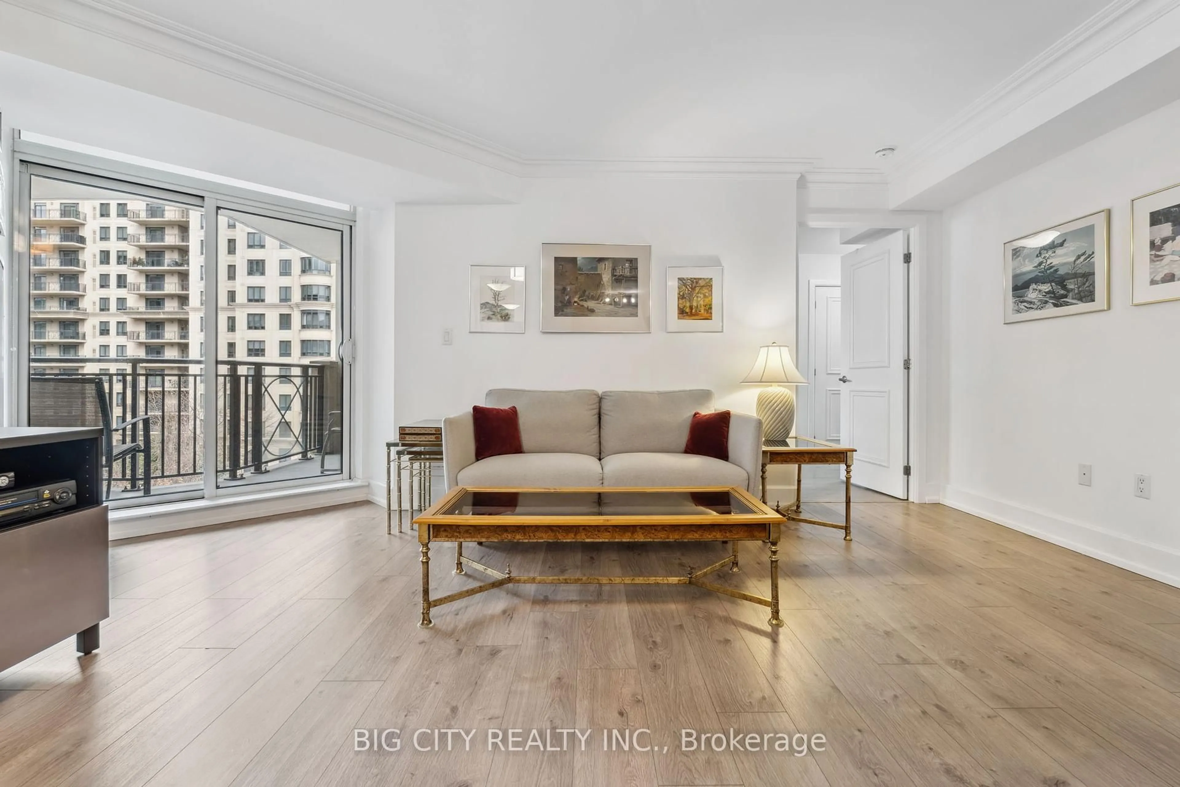 Living room with furniture, unknown for 650 Sheppard Ave #507, Toronto Ontario M2K 3E4