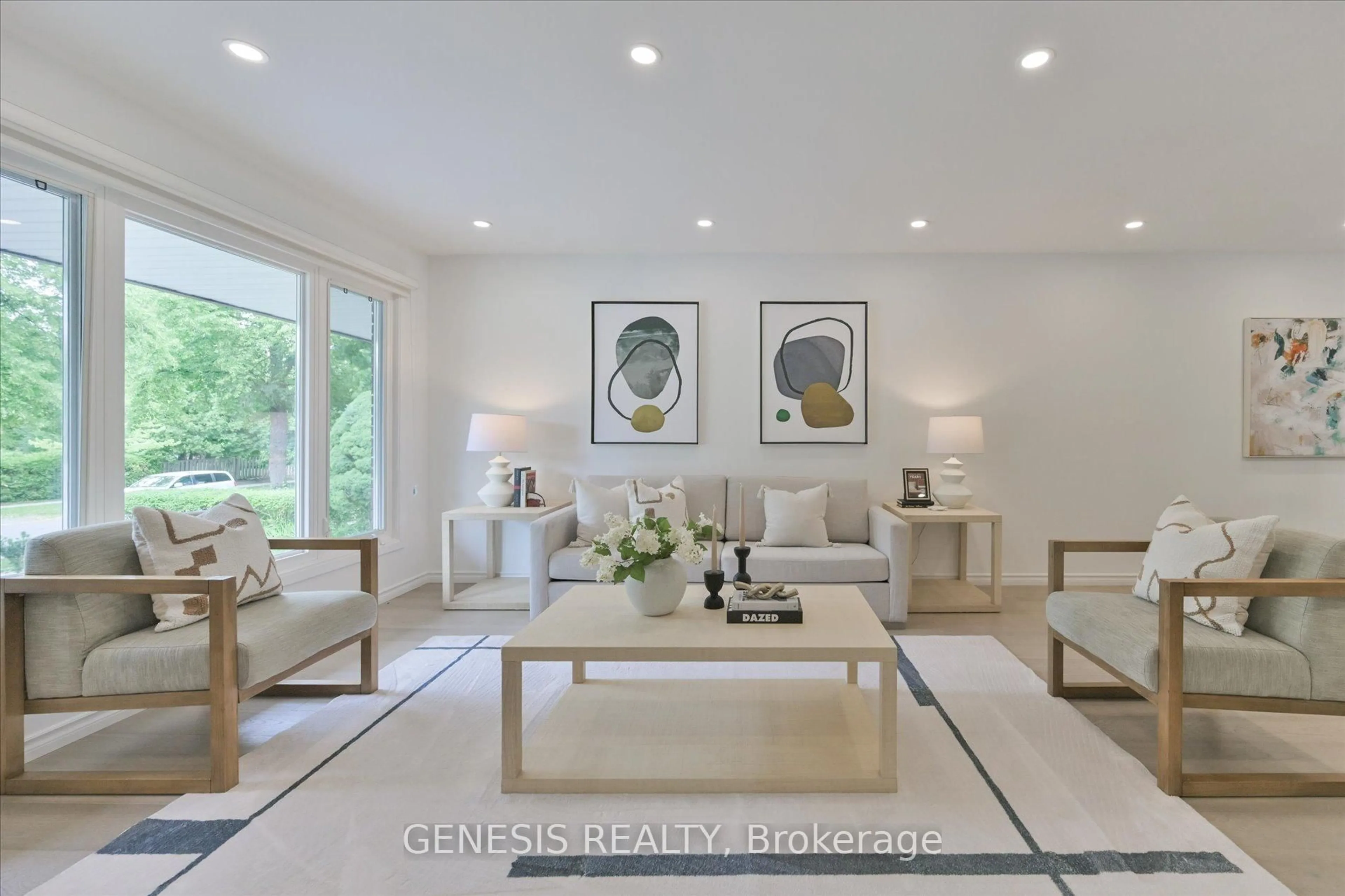 Living room with furniture, unknown for 181 Angus Dr, Toronto Ontario M2J 2W9